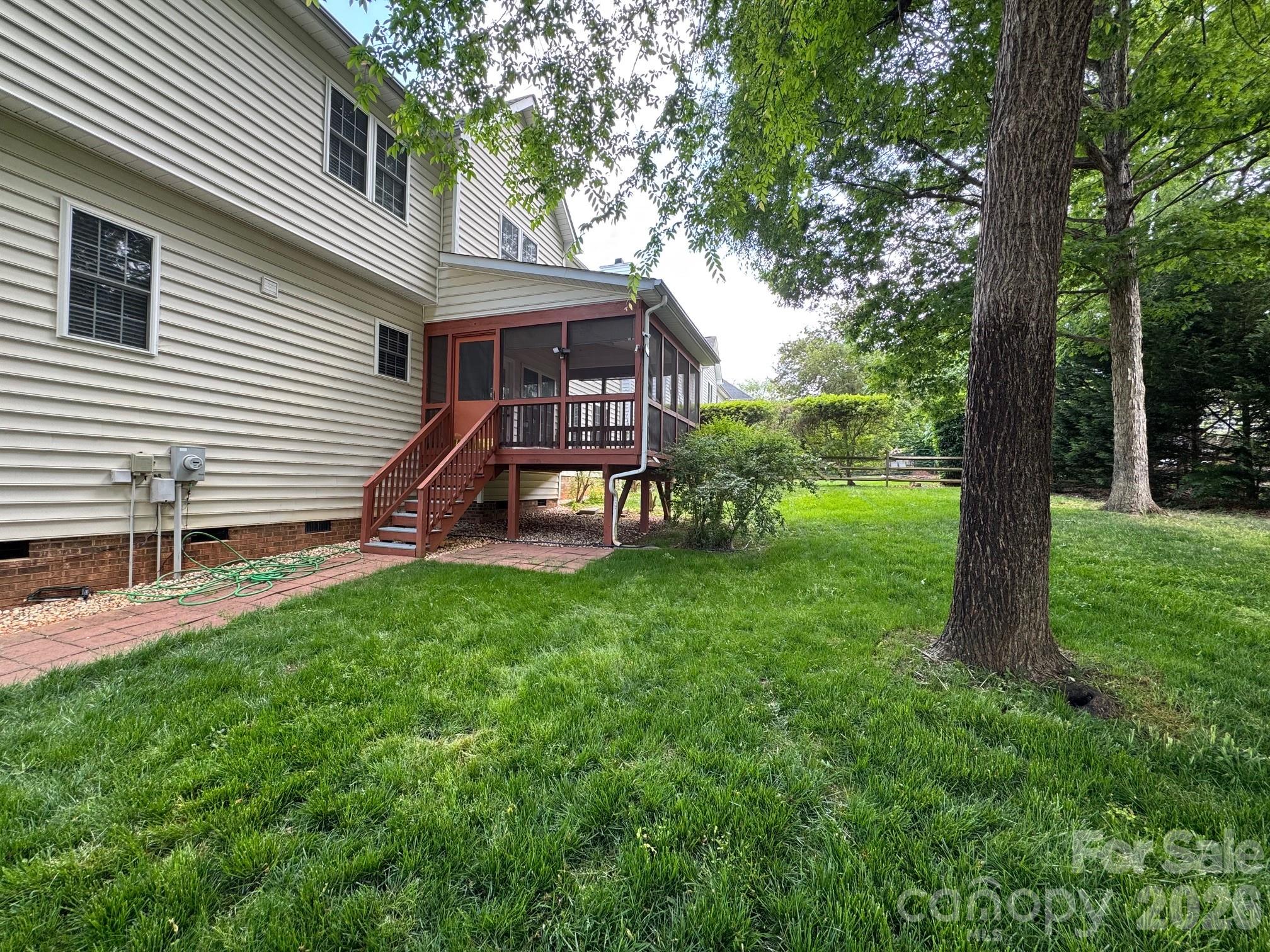 16905 Laureate Road 16 Property Photo 5