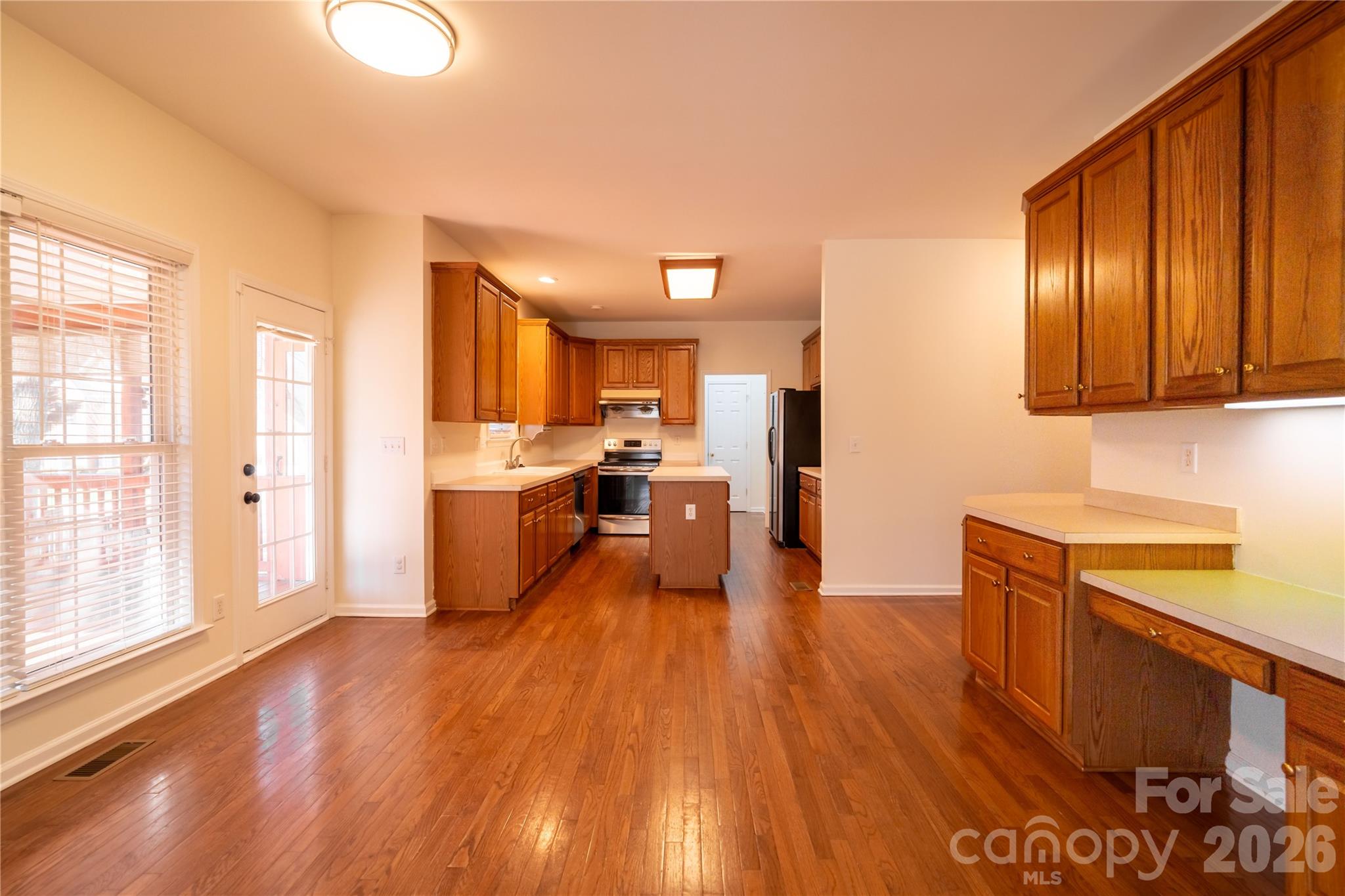 16905 Laureate Road 16 Property Photo 16