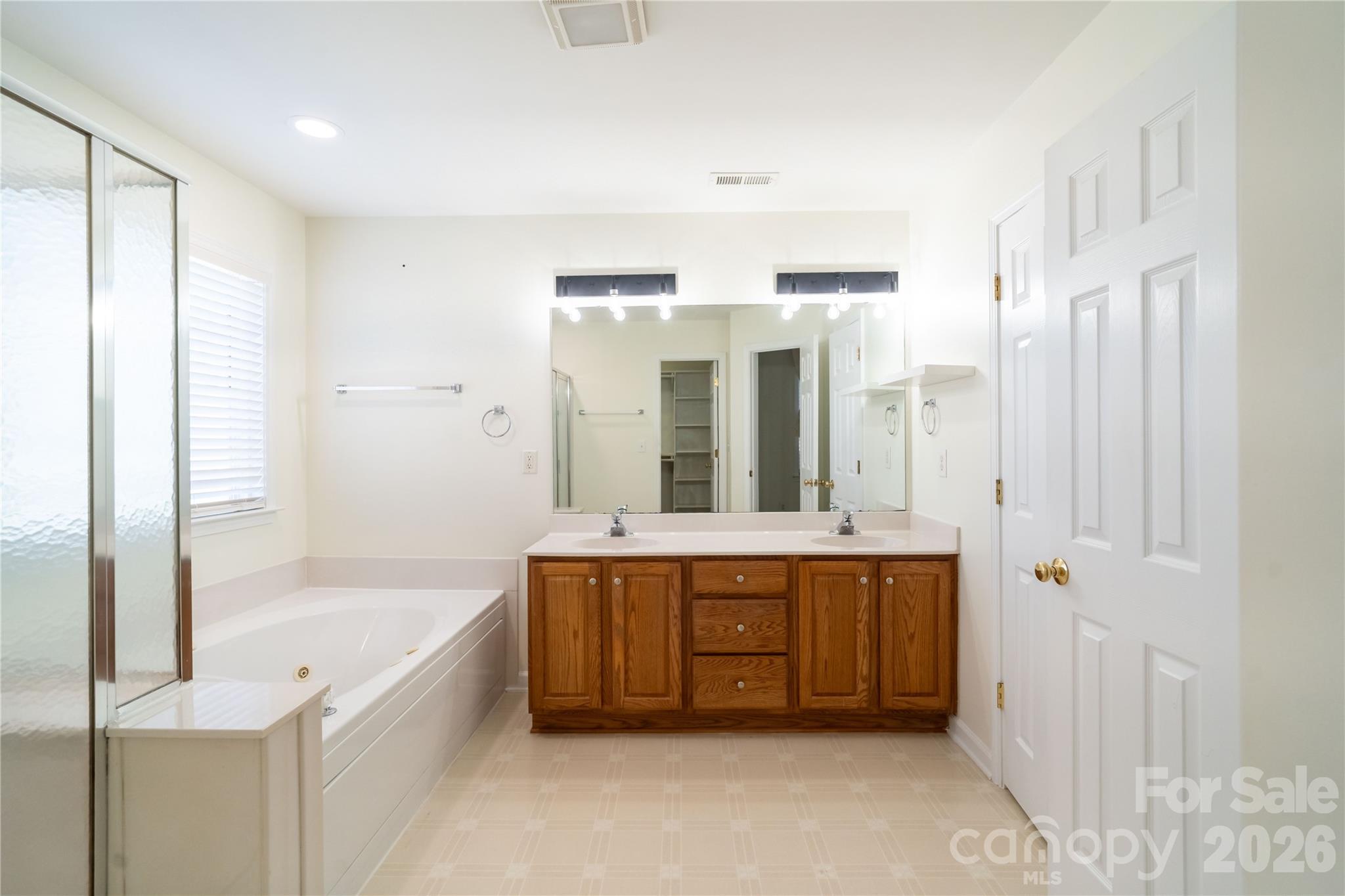 16905 Laureate Road 16 Property Photo 32