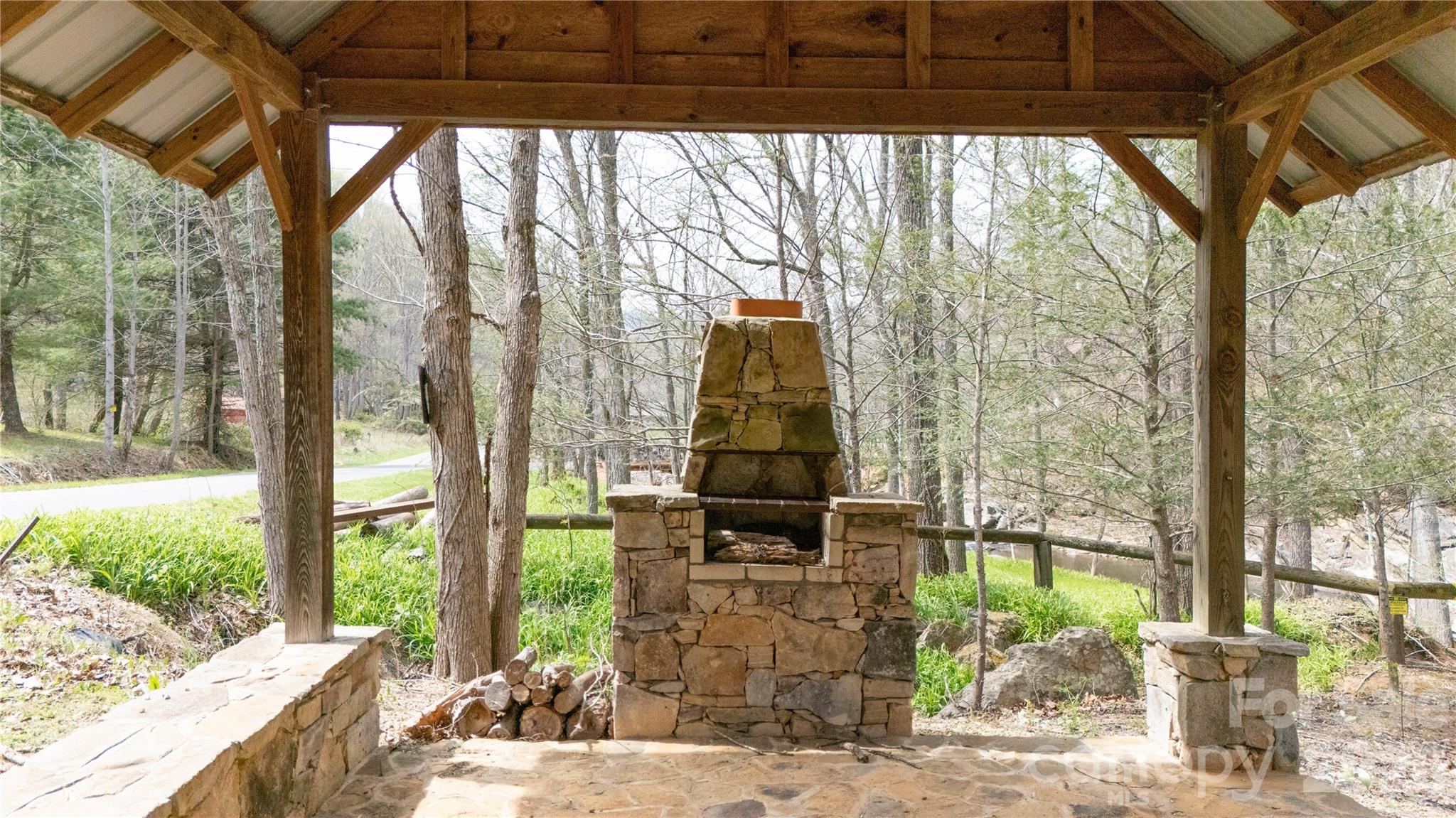 000 Tyler Lane Fork Mountain Road Property Photo 8