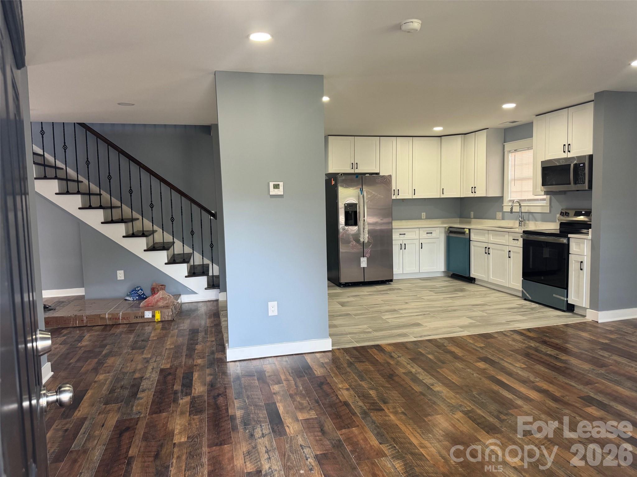 1008 Rockland Circle Property Photo 4