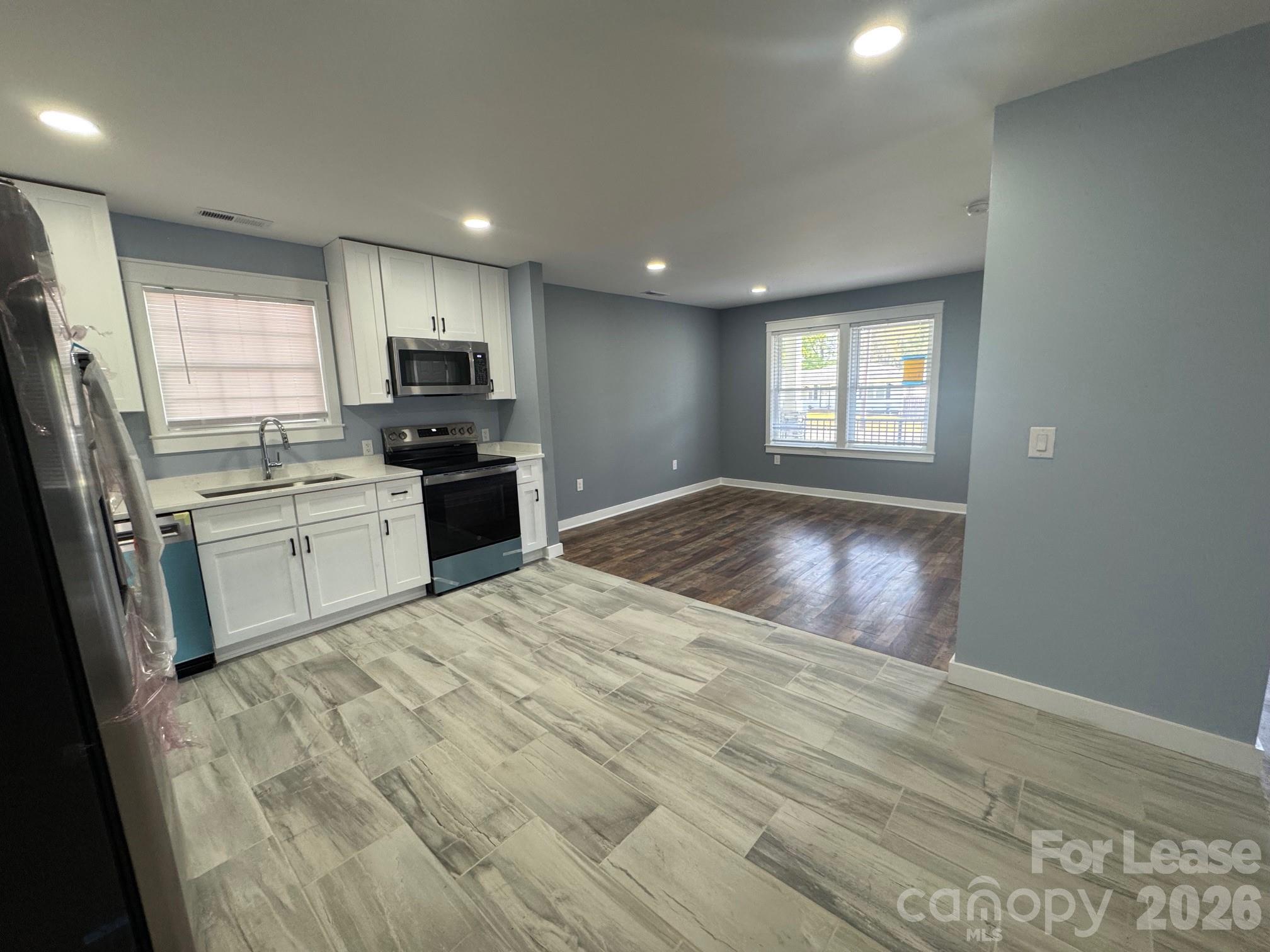 1008 Rockland Circle Property Photo 7