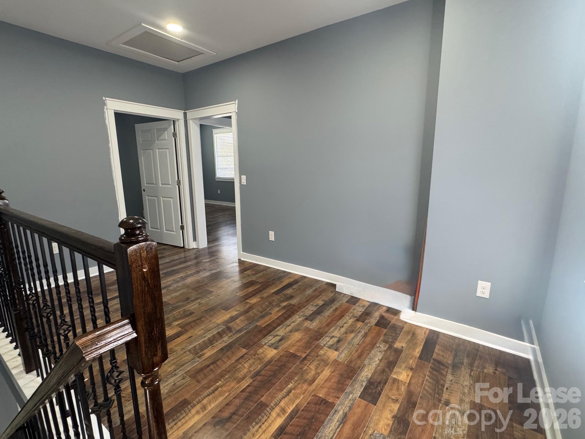 1008 Rockland Circle Property Photo 11