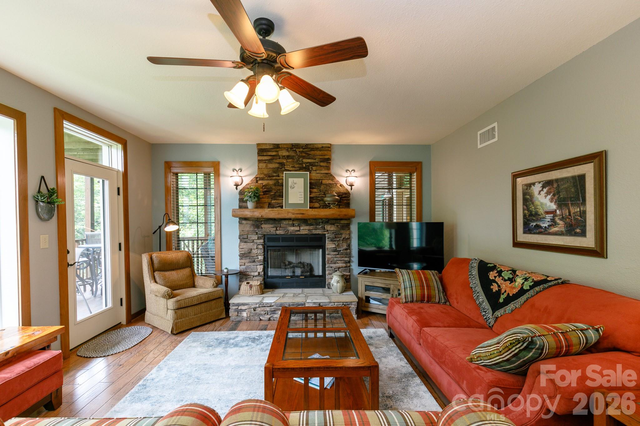 222 Creekside Way D202 Property Photo 3