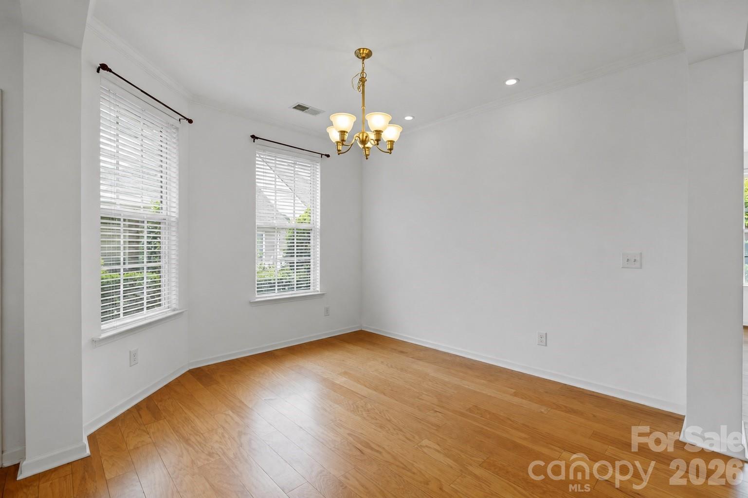 4418 Forest Gate Lane Property Photo 7