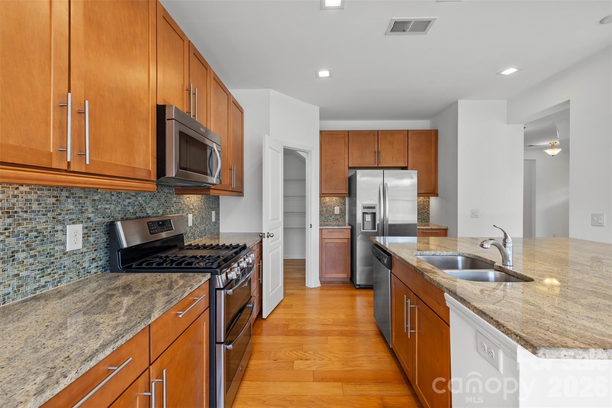4418 Forest Gate Lane Property Photo 12