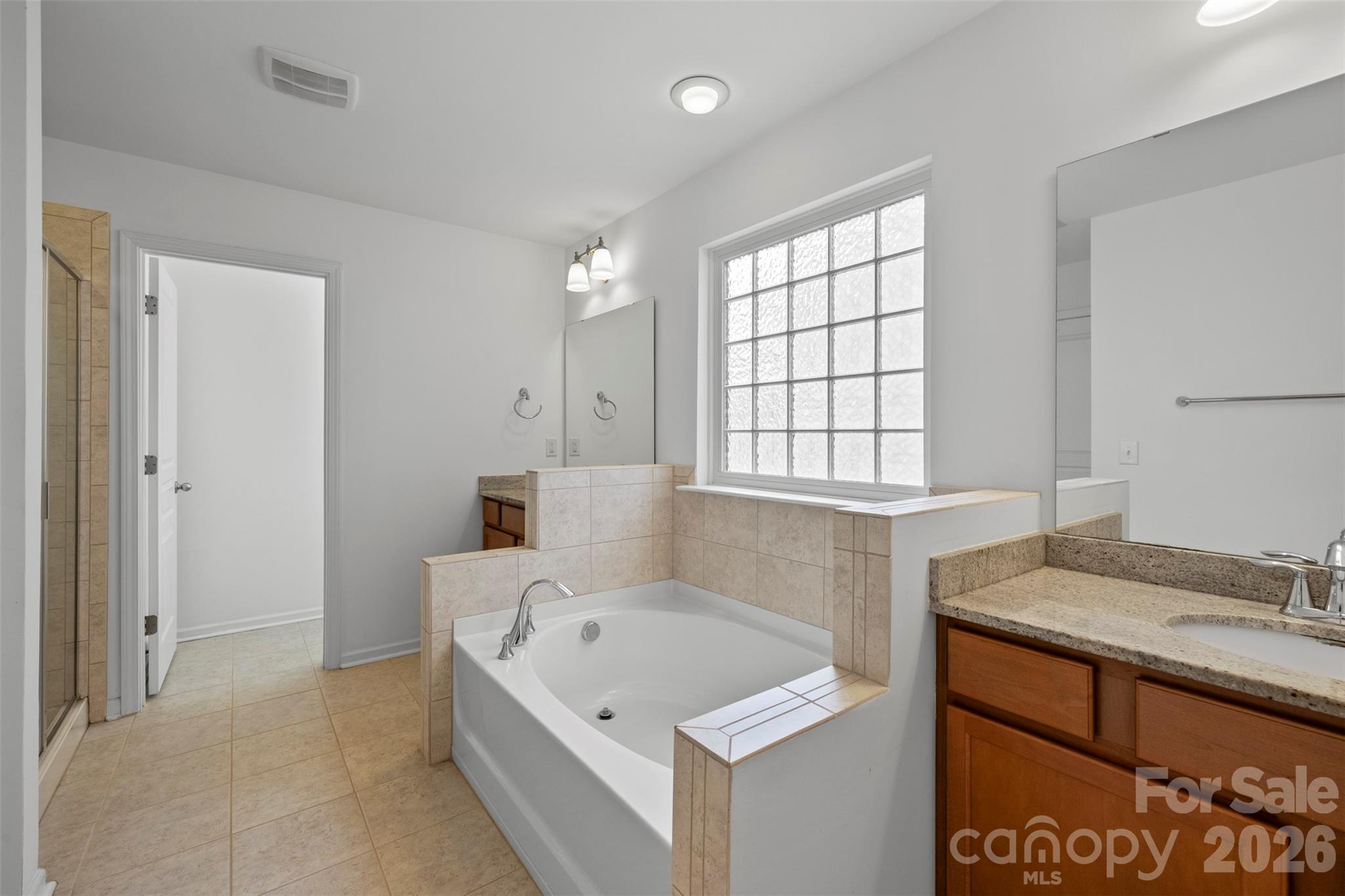 4418 Forest Gate Lane Property Photo 32