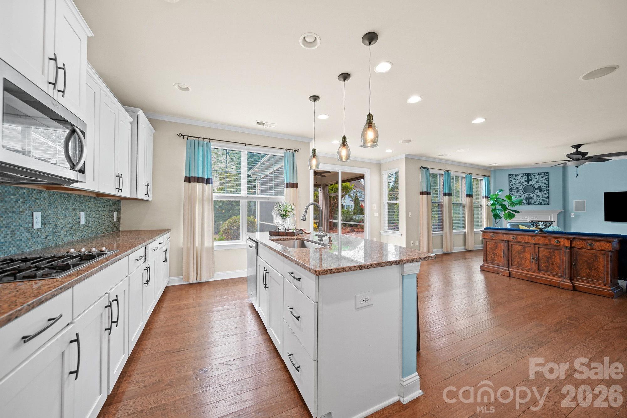148 Byers Commons Drive Property Photo 8