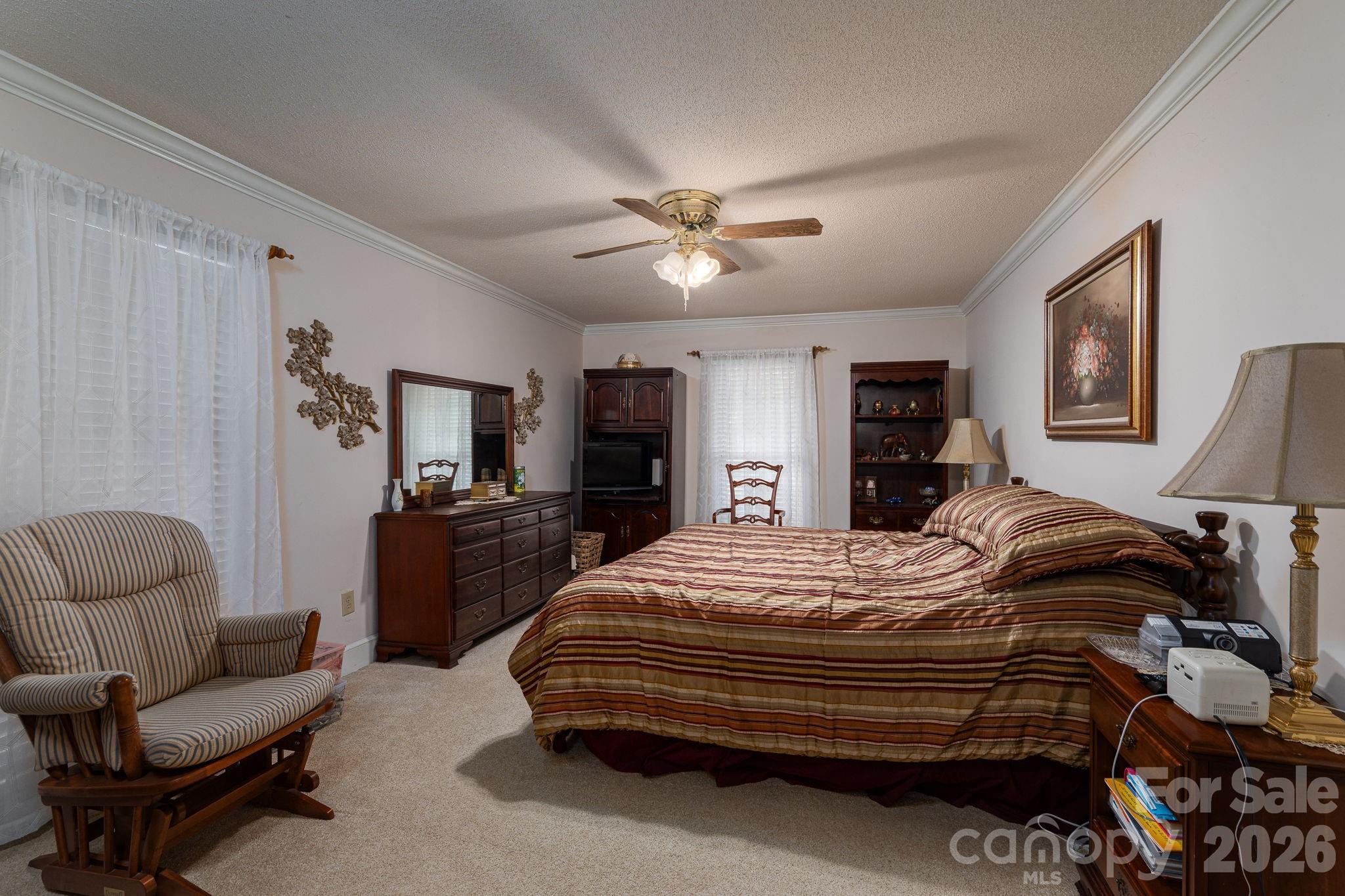 1520 Stableview Drive Property Photo 18
