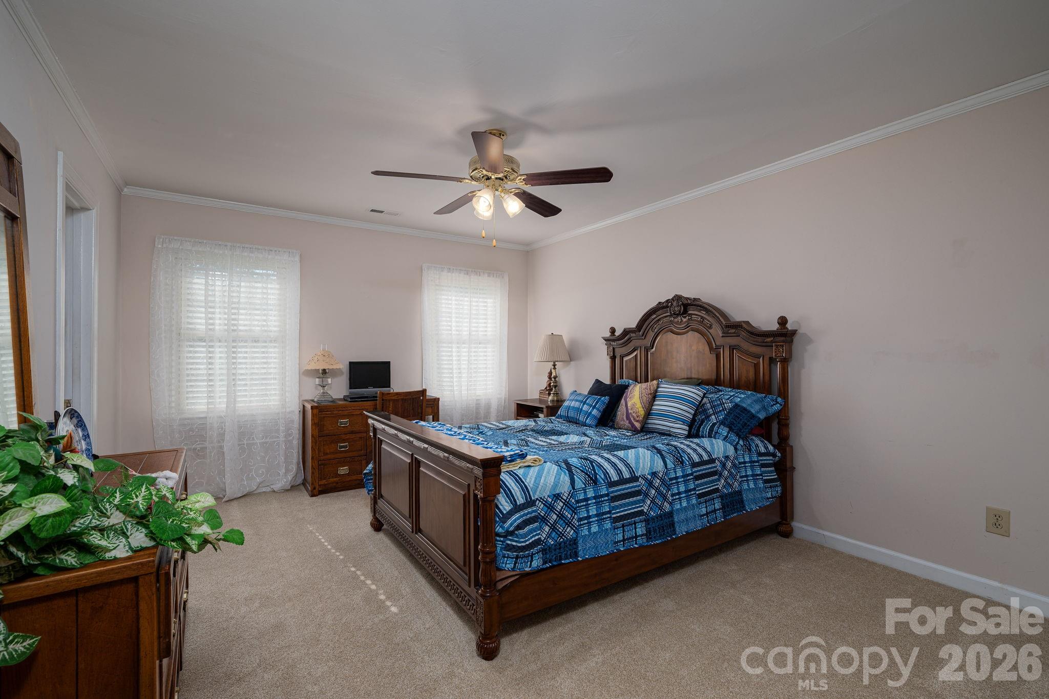 1520 Stableview Drive Property Photo 25