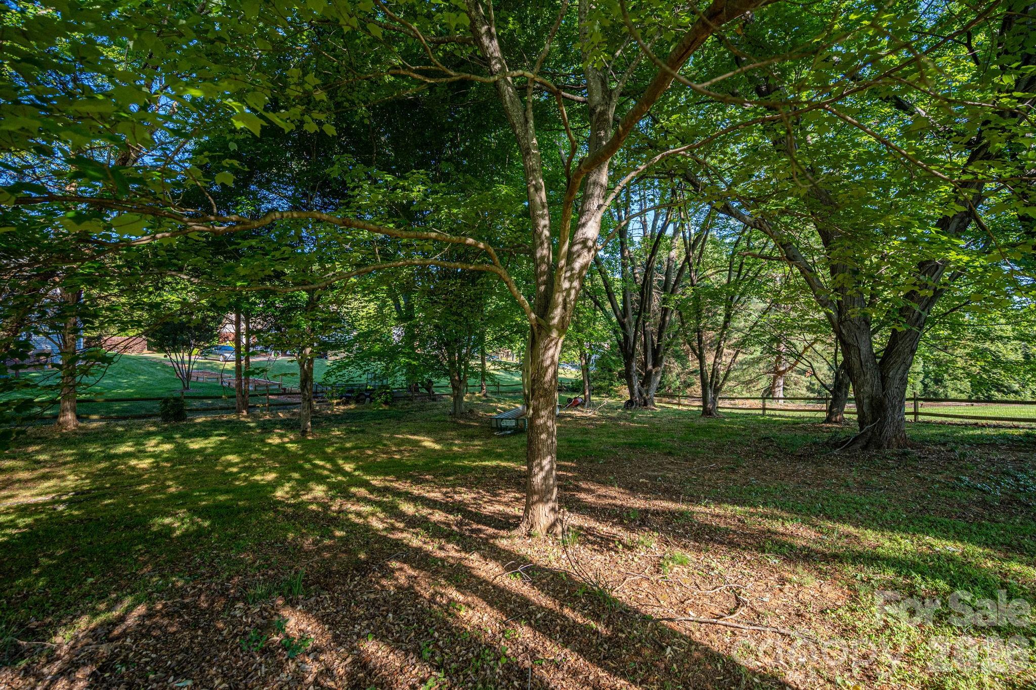 1520 Stableview Drive Property Photo 38