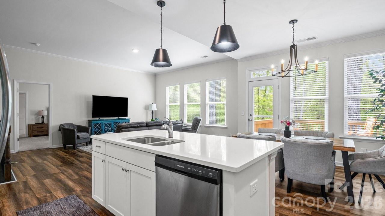9912 Andres Duany Drive Property Photo 14