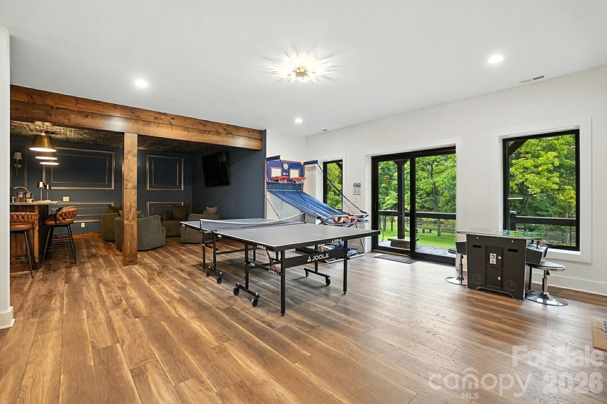 727 Riverwind Drive Property Photo 32
