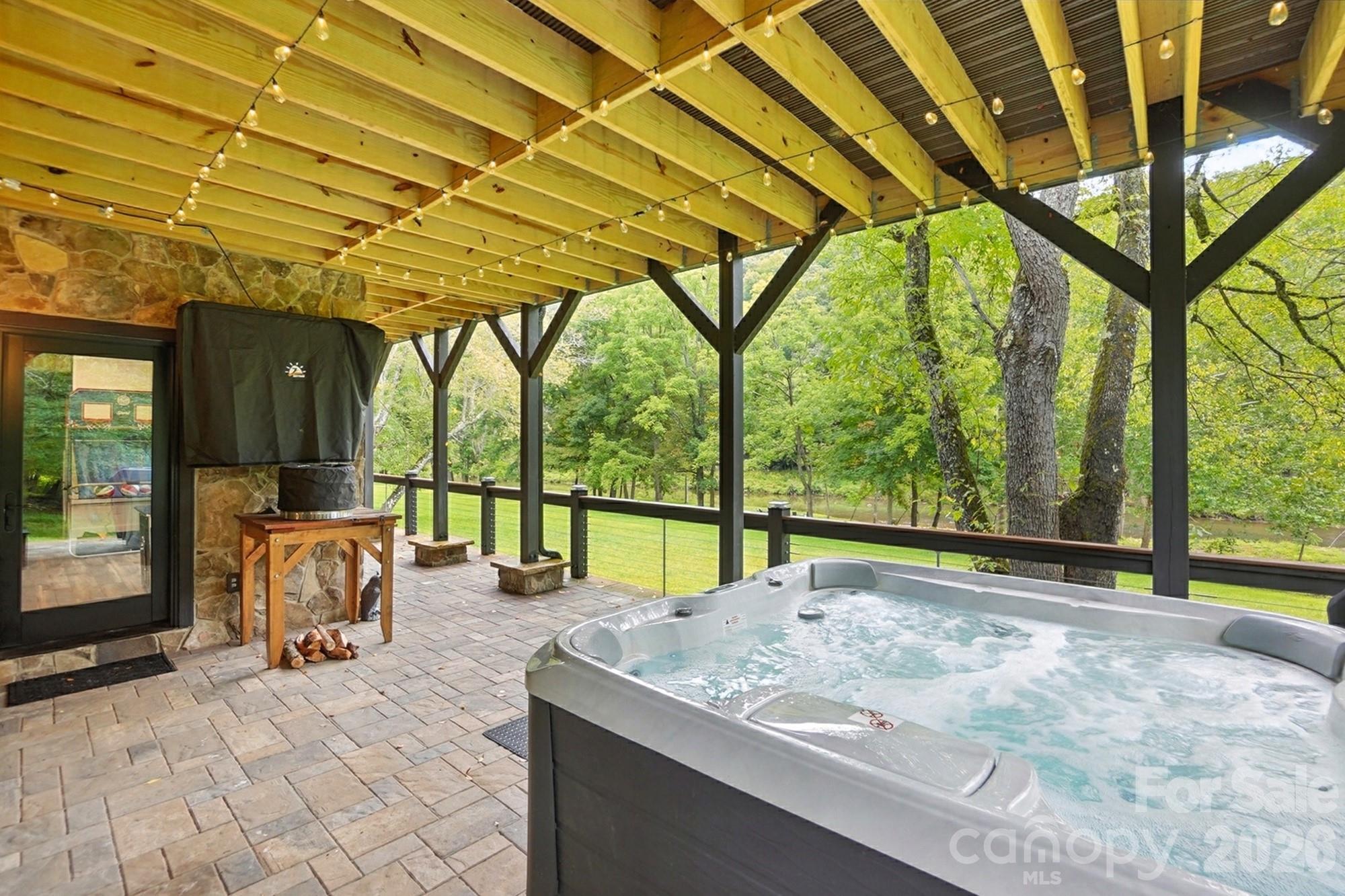 727 Riverwind Drive Property Photo 43