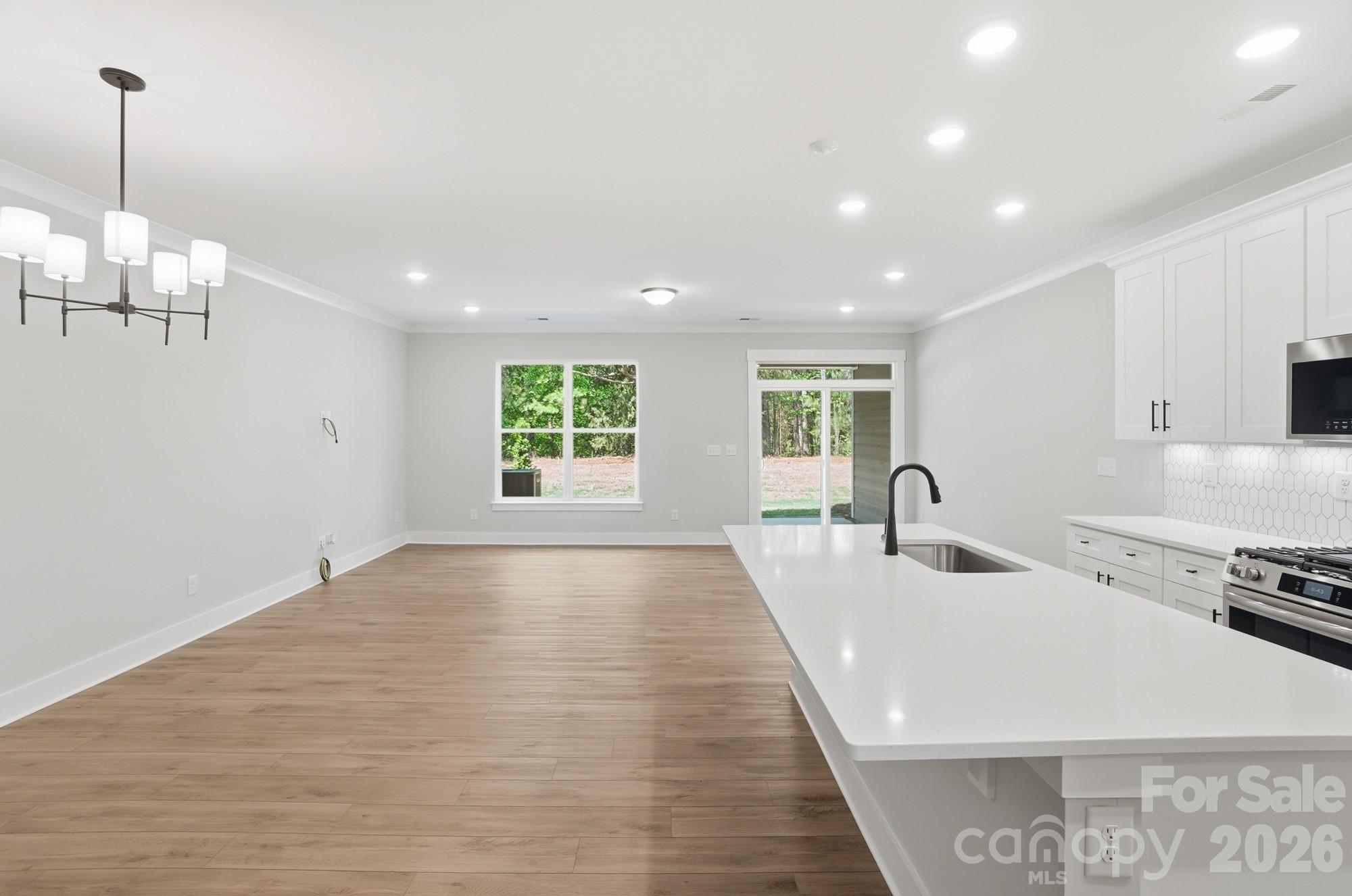 207 Viburnum Road Property Photo 7