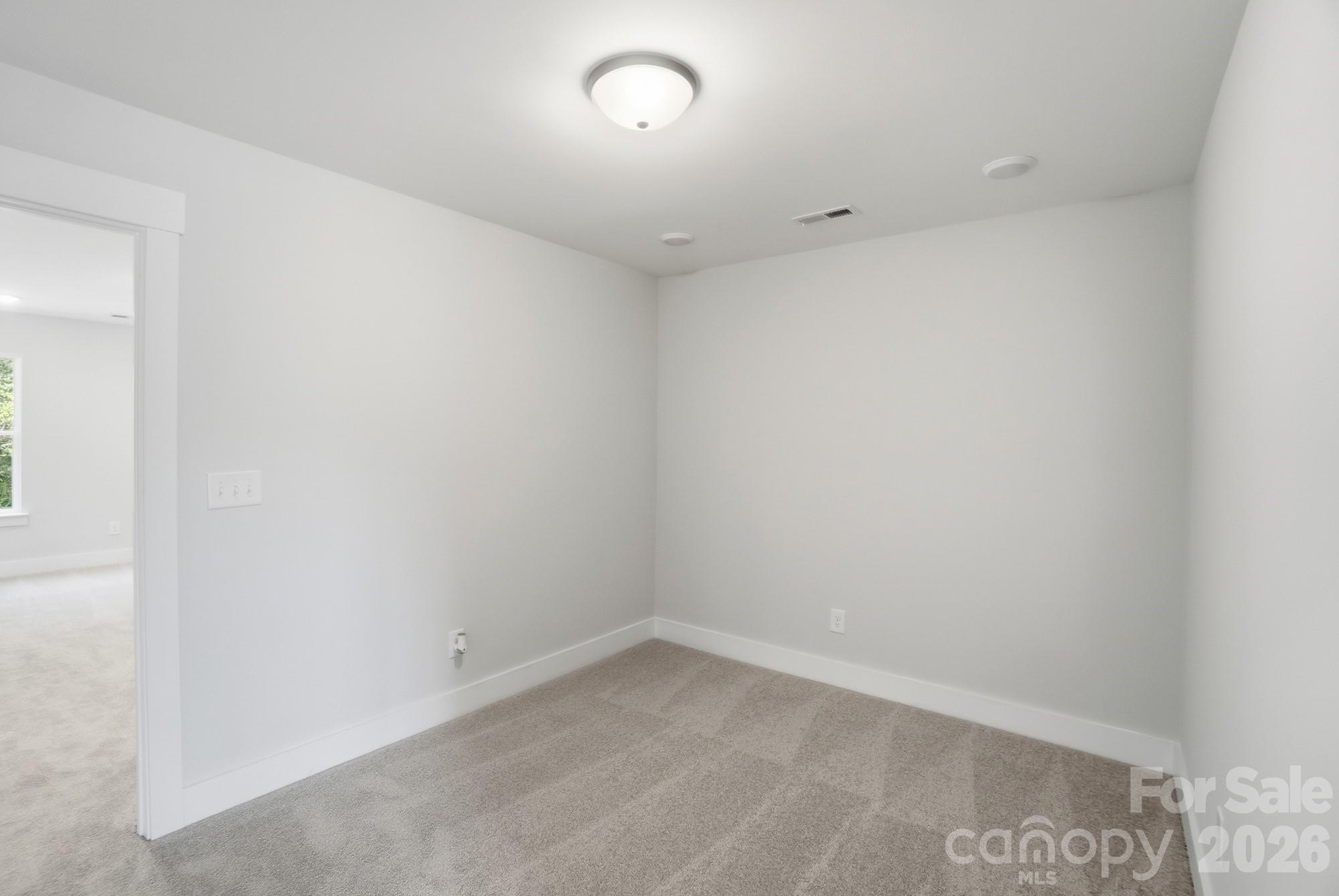 207 Viburnum Road Property Photo 24