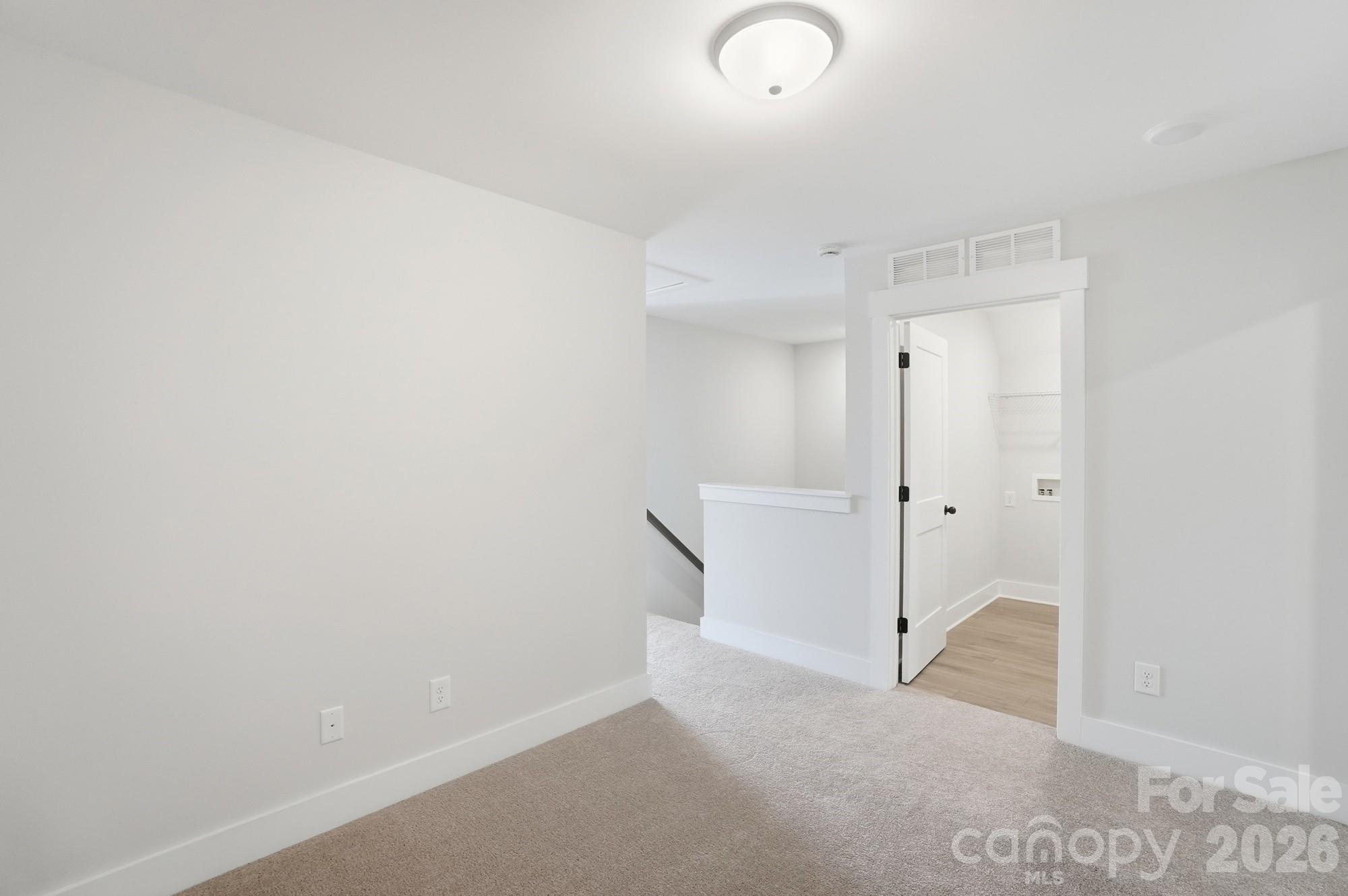 207 Viburnum Road Property Photo 26