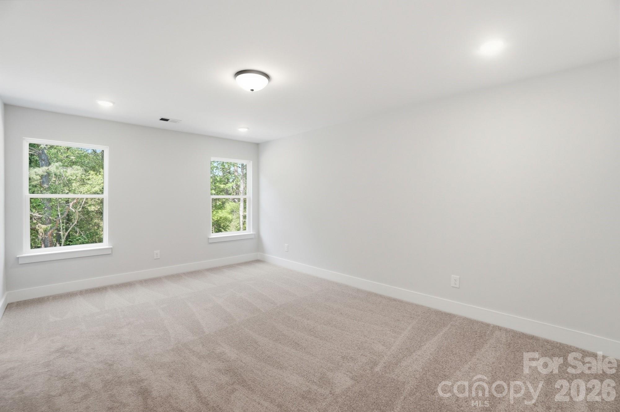 207 Viburnum Road Property Photo 28