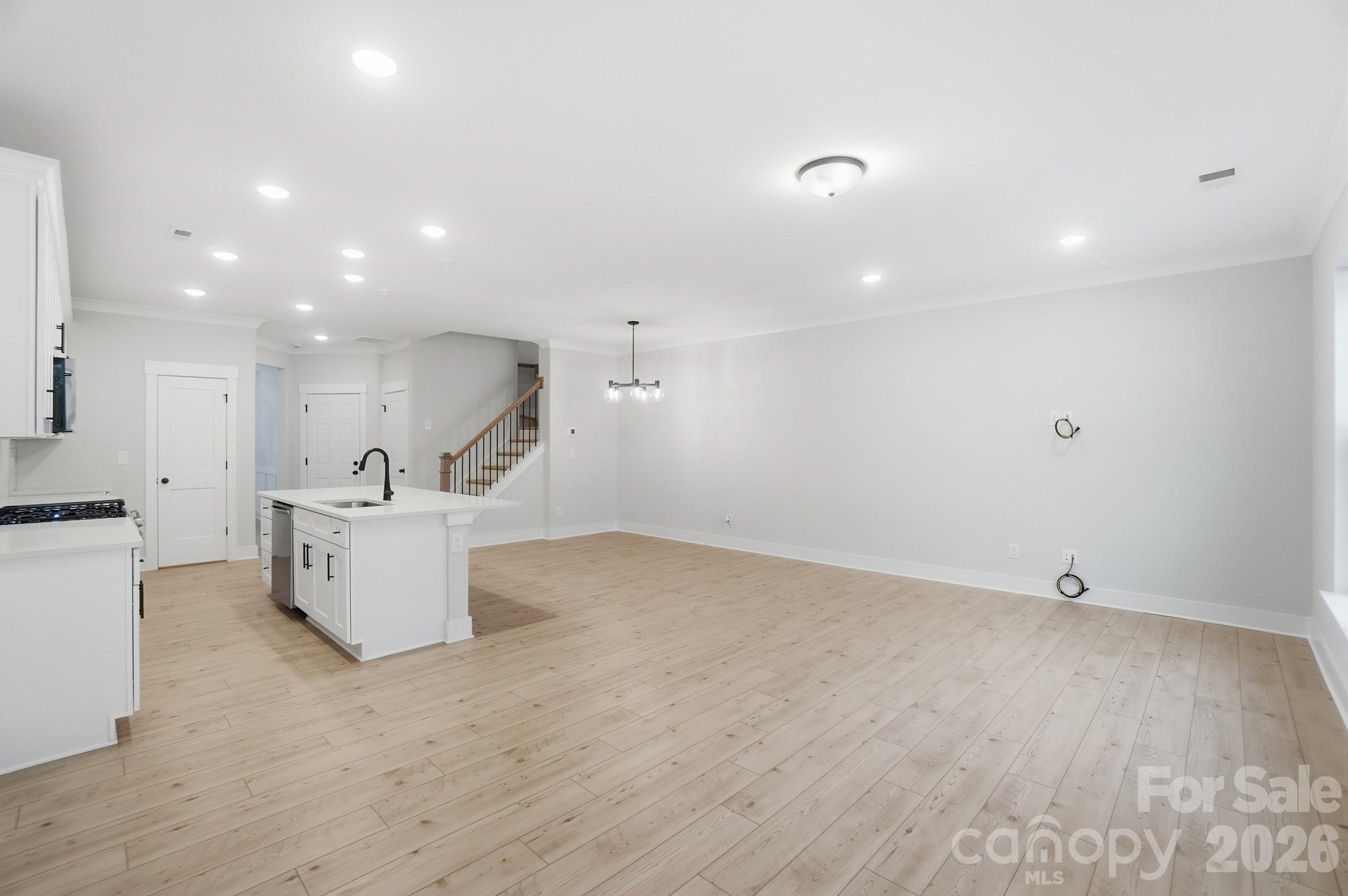 211 Viburnum Road Property Photo 21