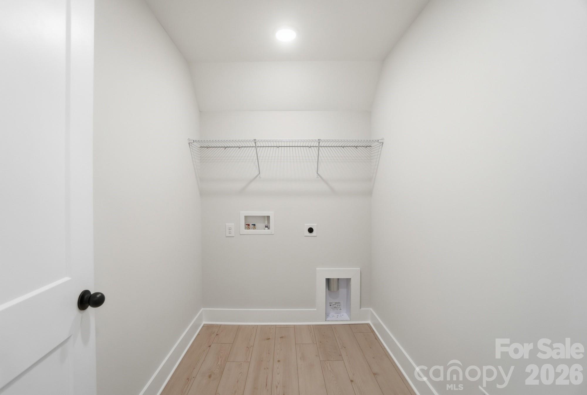 211 Viburnum Road Property Photo 26