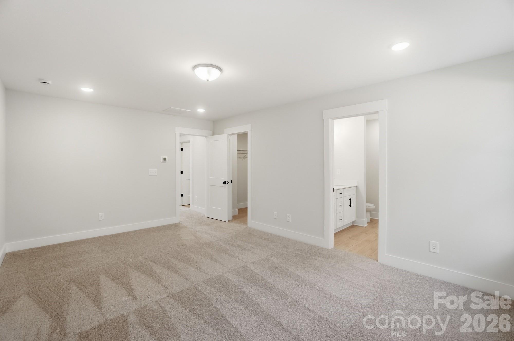 211 Viburnum Road Property Photo 30