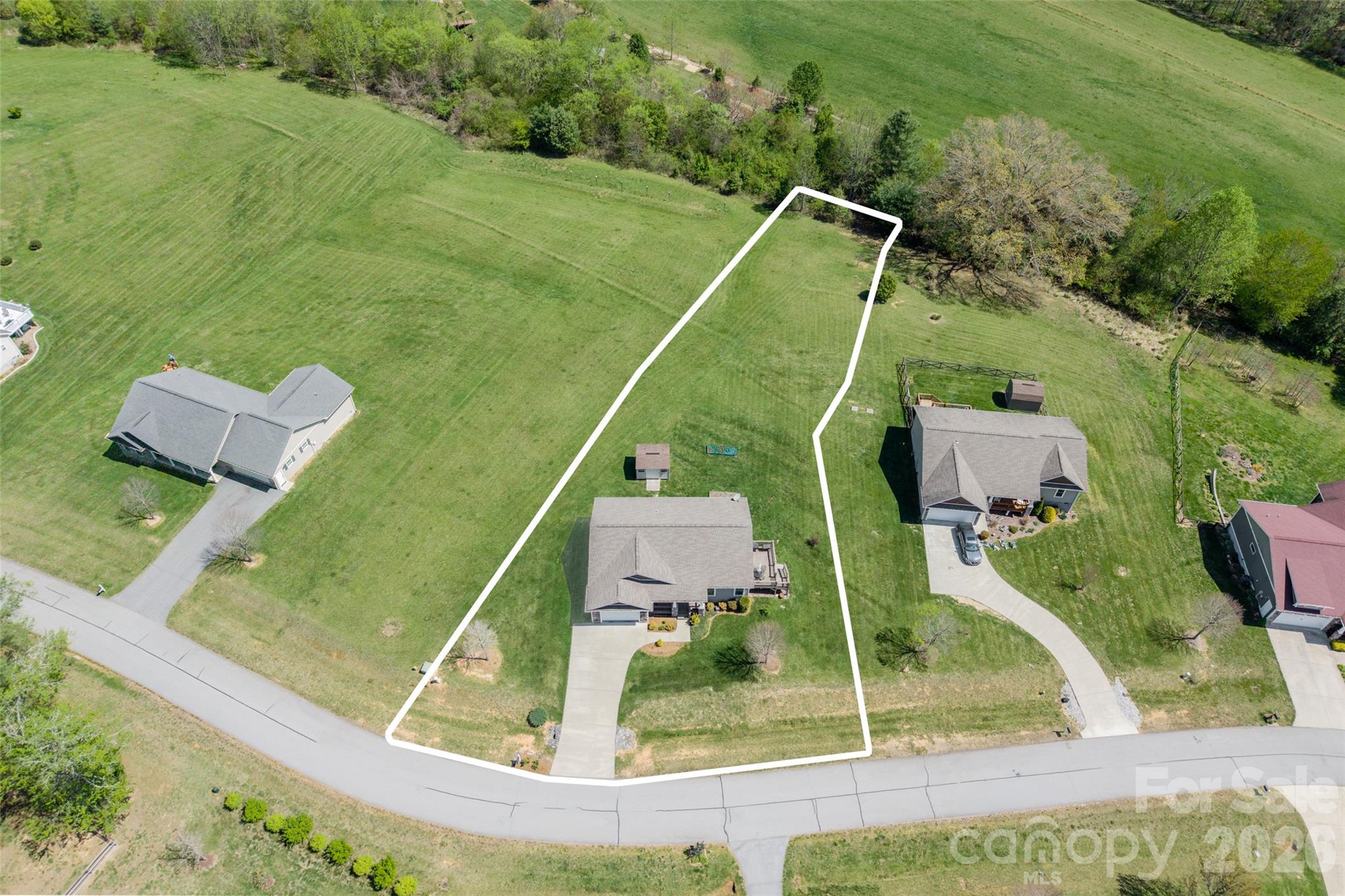 223 River Breeze Lane Property Photo 21