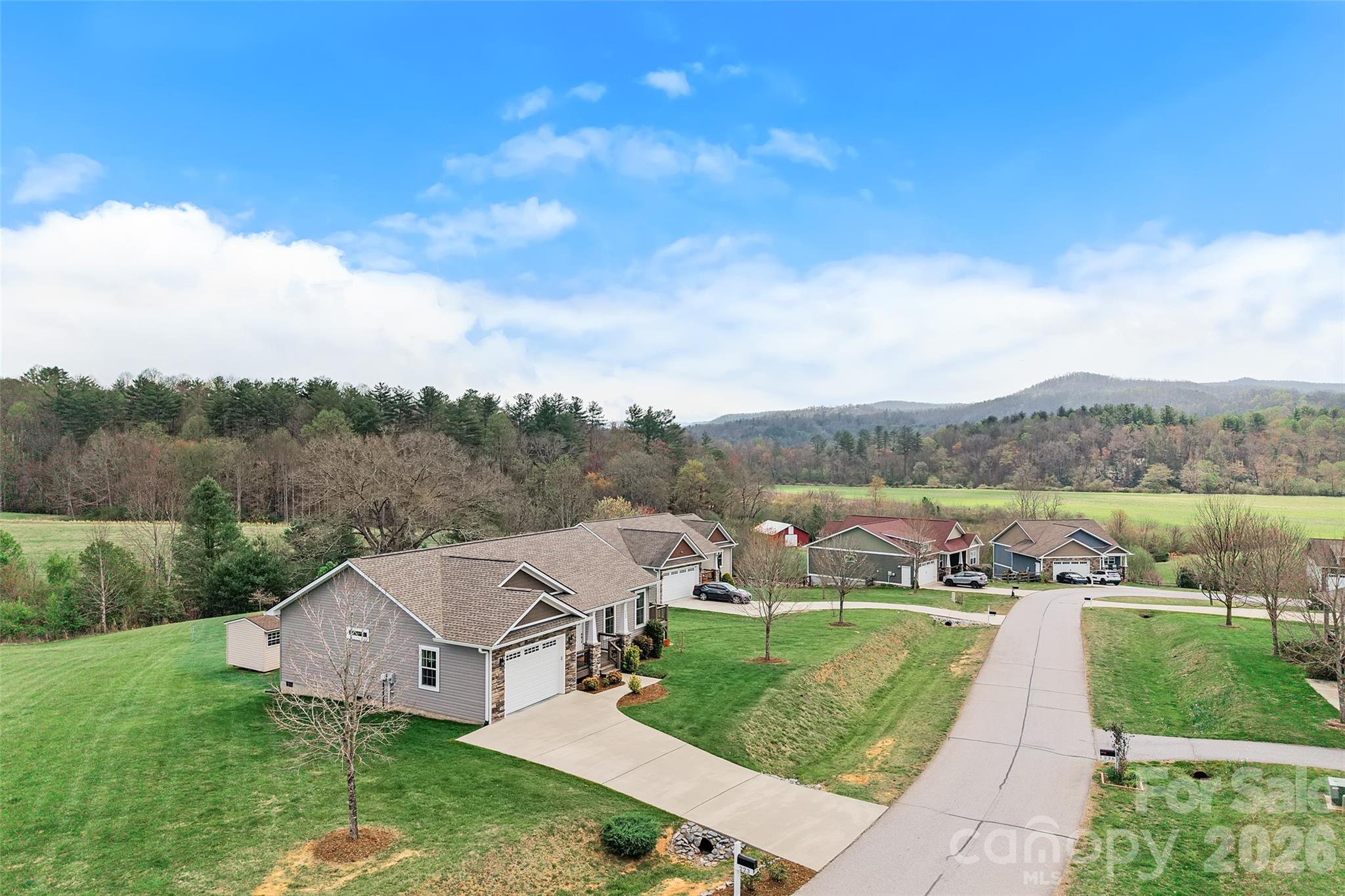 223 River Breeze Lane Property Photo 24