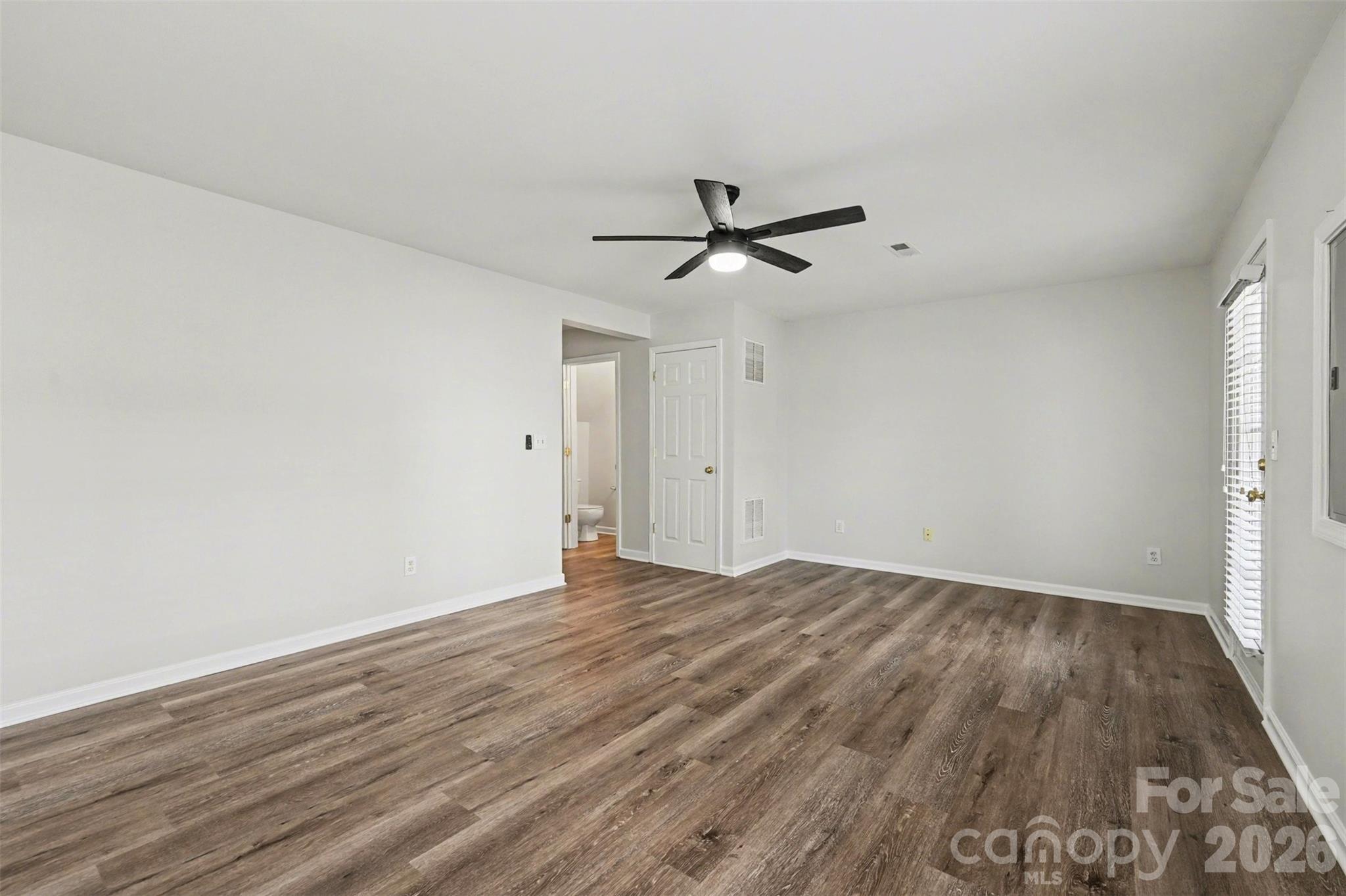 2136 Midnight Blue Lane Property Photo 15
