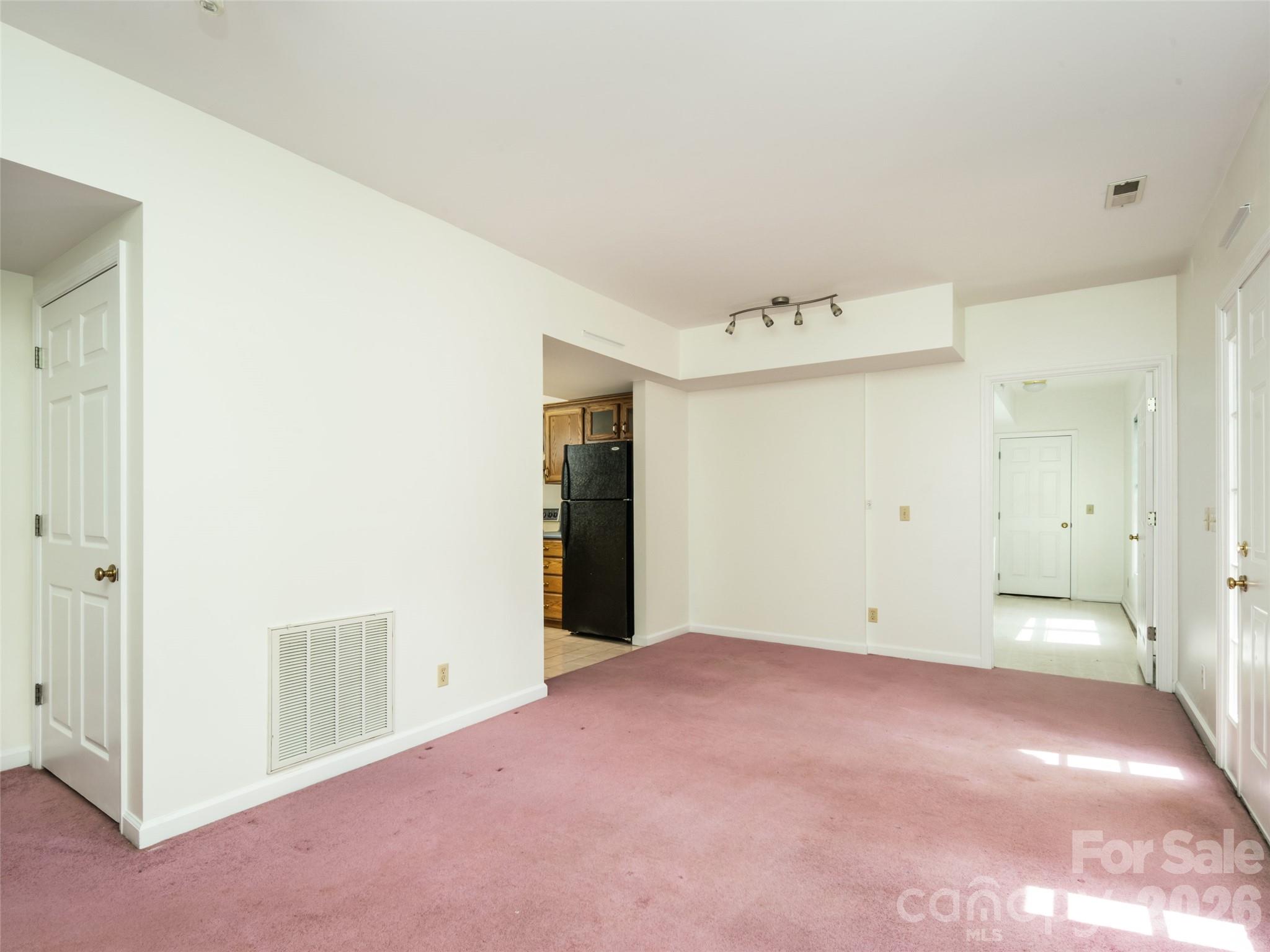 39 Eastmoor Drive Property Photo 29