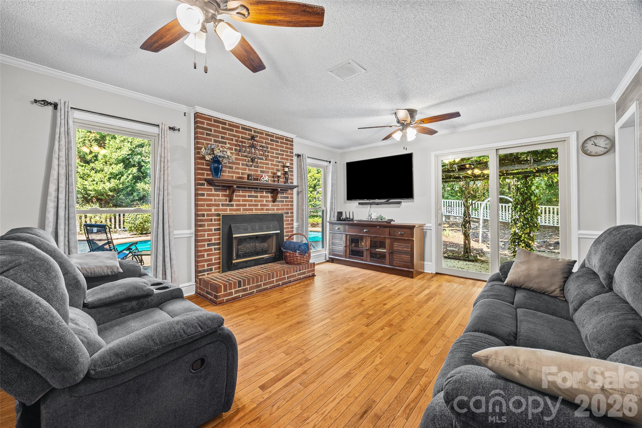 1596 Old Tara Lane Property Photo 7