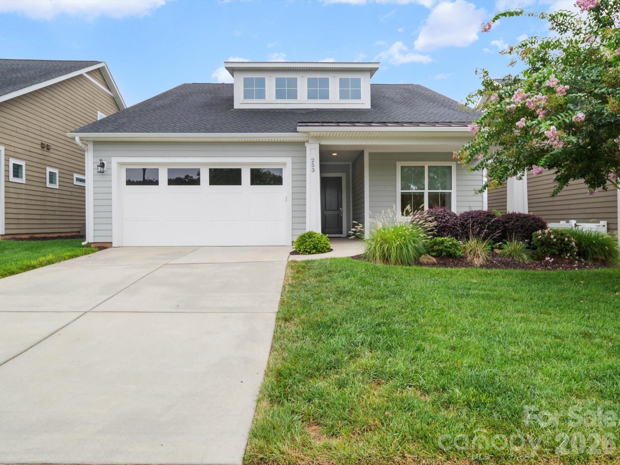 253 Stone Mountain Way Property Photo 1