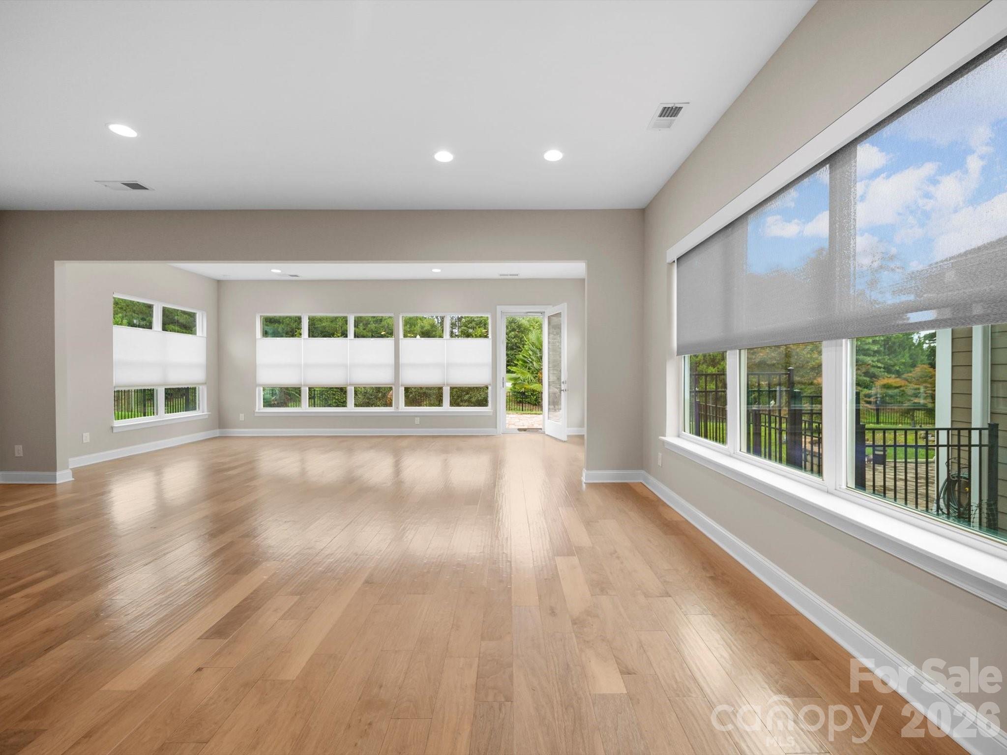 253 Stone Mountain Way Property Photo 14
