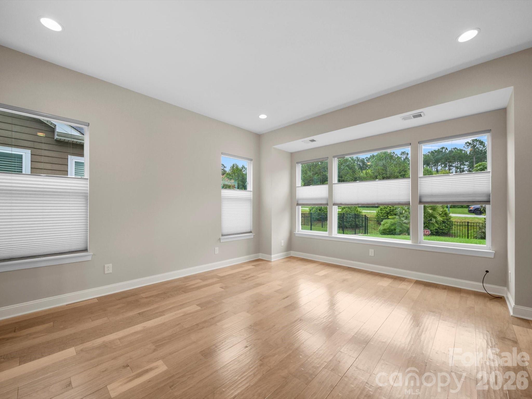 253 Stone Mountain Way Property Photo 21