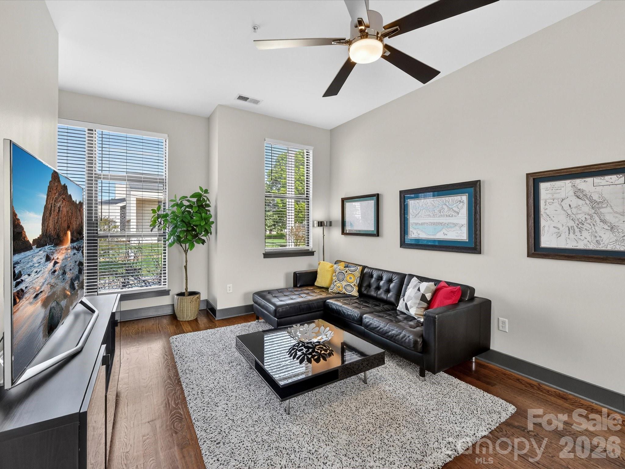 420 N Mcdowell Street Property Photo 14