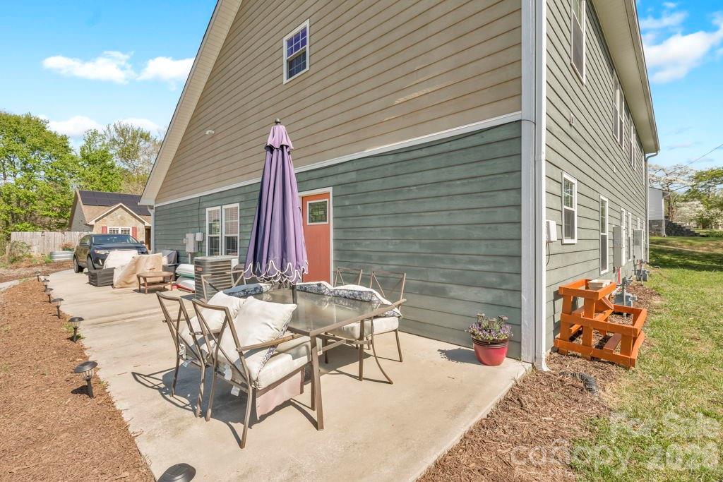 24 Merideth Drive A Property Photo 2