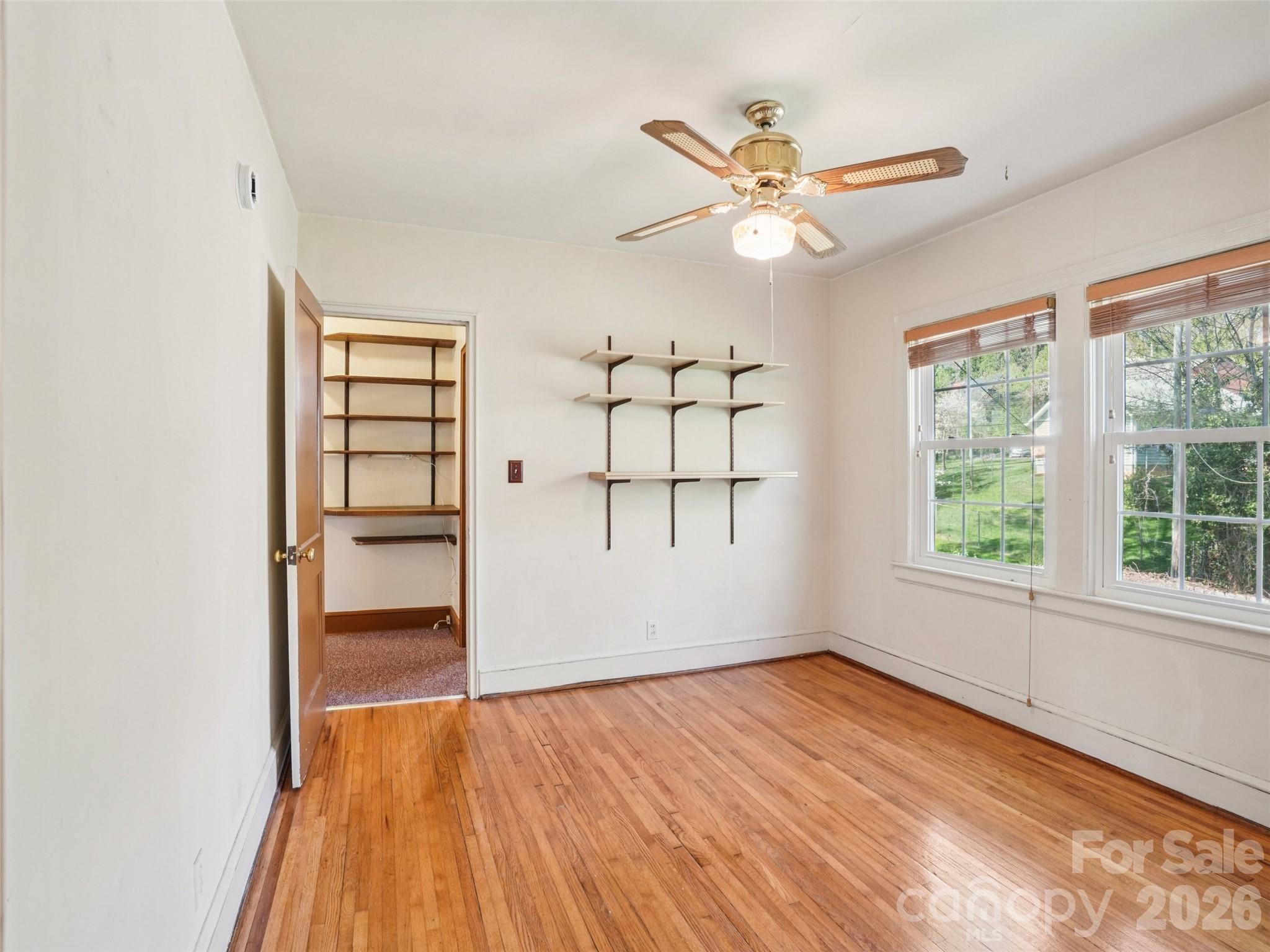 28 Kensington Drive Property Photo 16