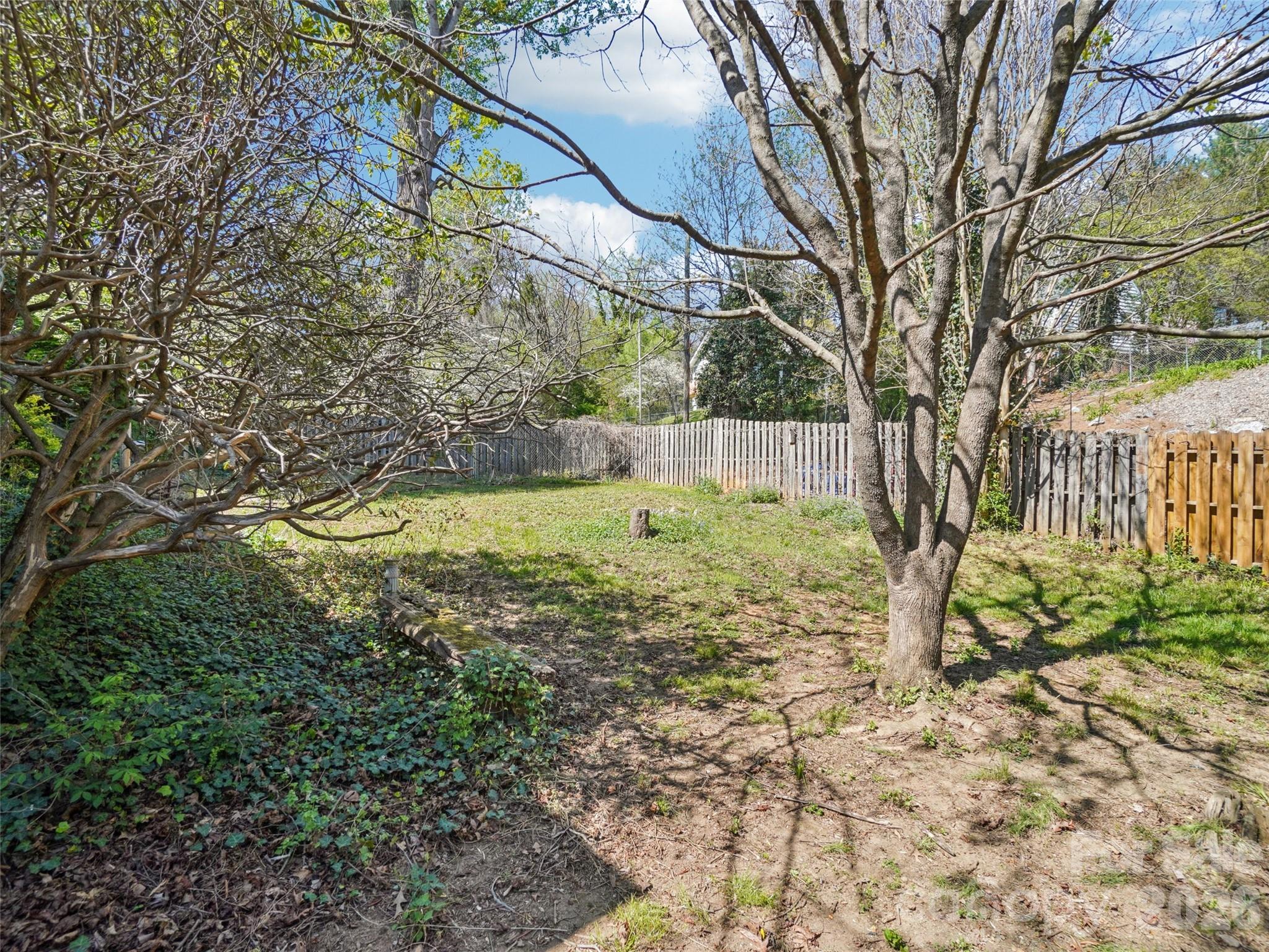 28 Kensington Drive Property Photo 35