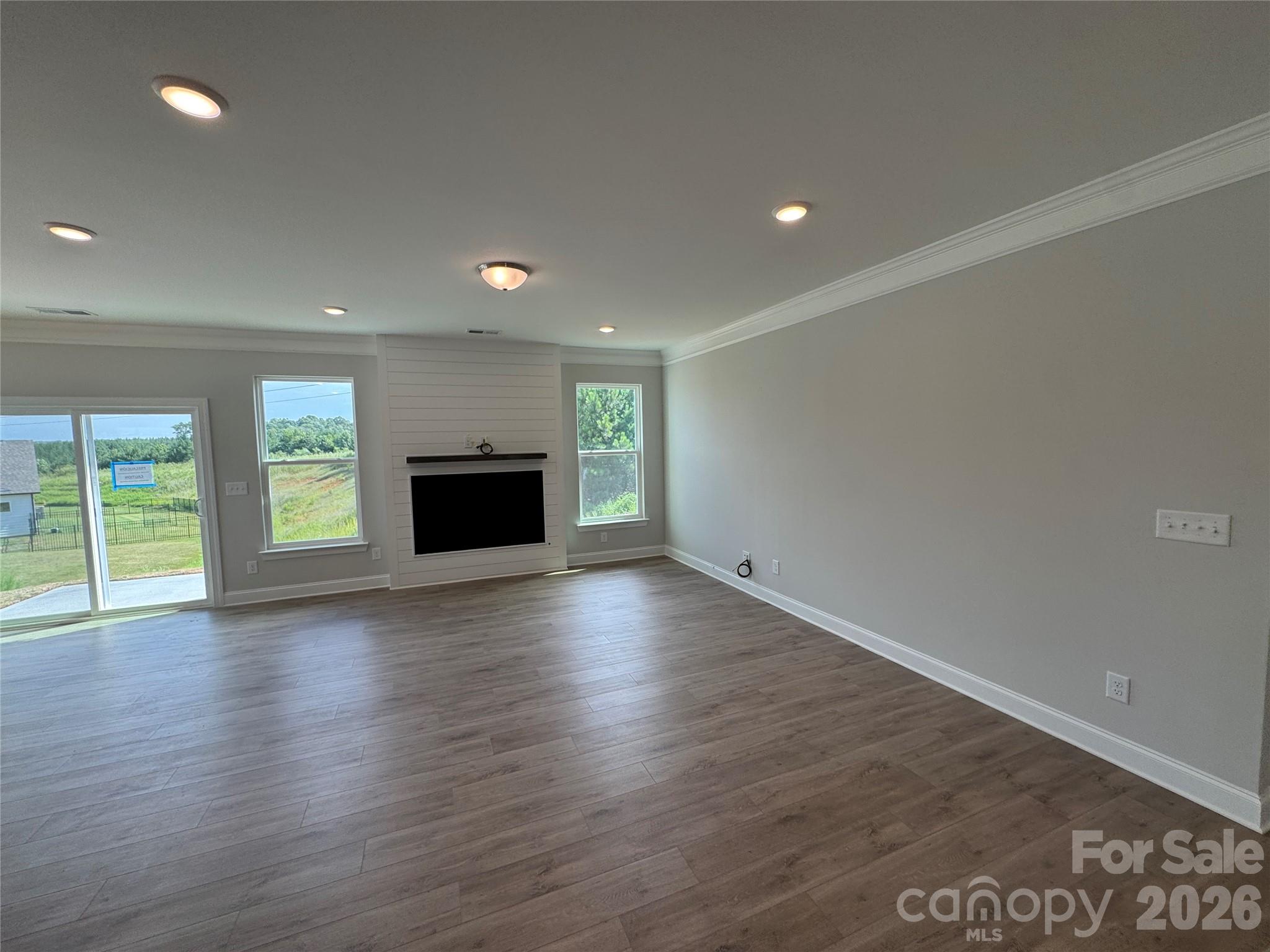 8684 Acadia Parkway Property Photo 9