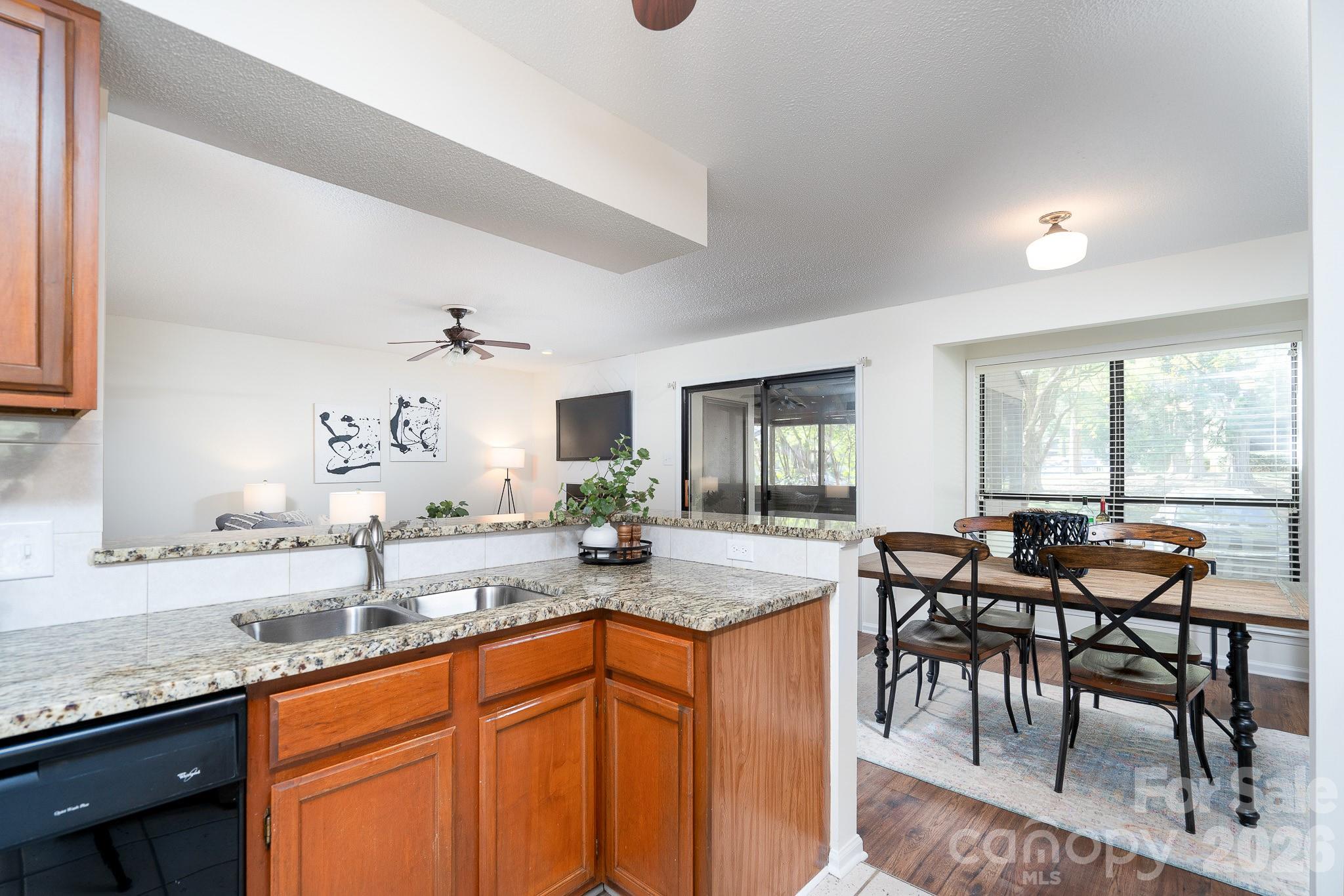 7309 Winery Lane Property Photo 7