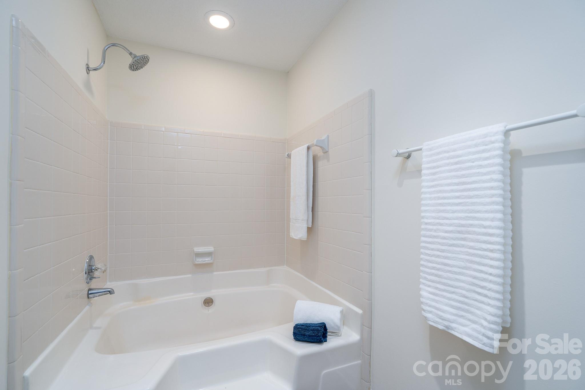 7309 Winery Lane Property Photo 18
