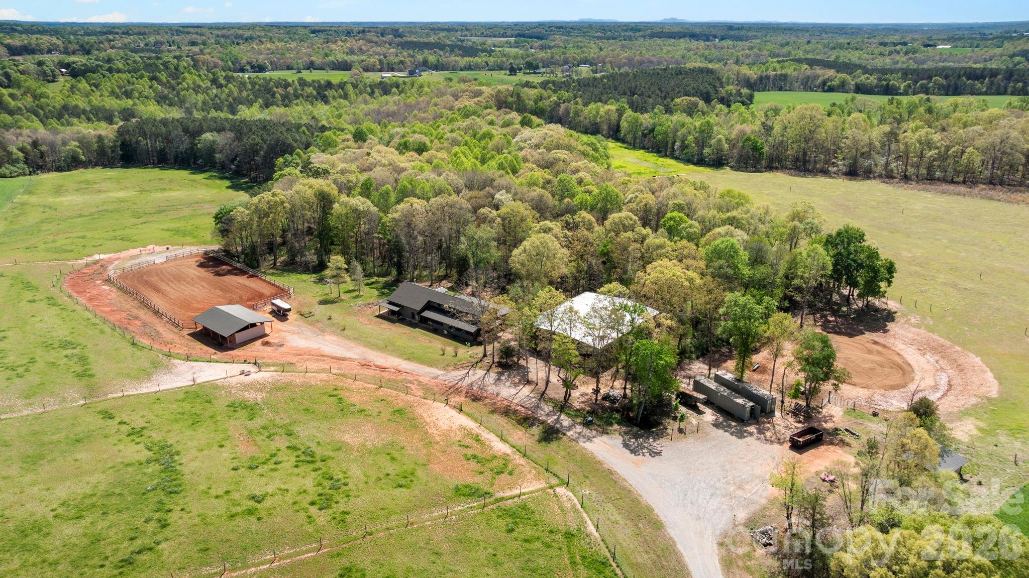 3326 Crowder Ridge Road Property Photo 1