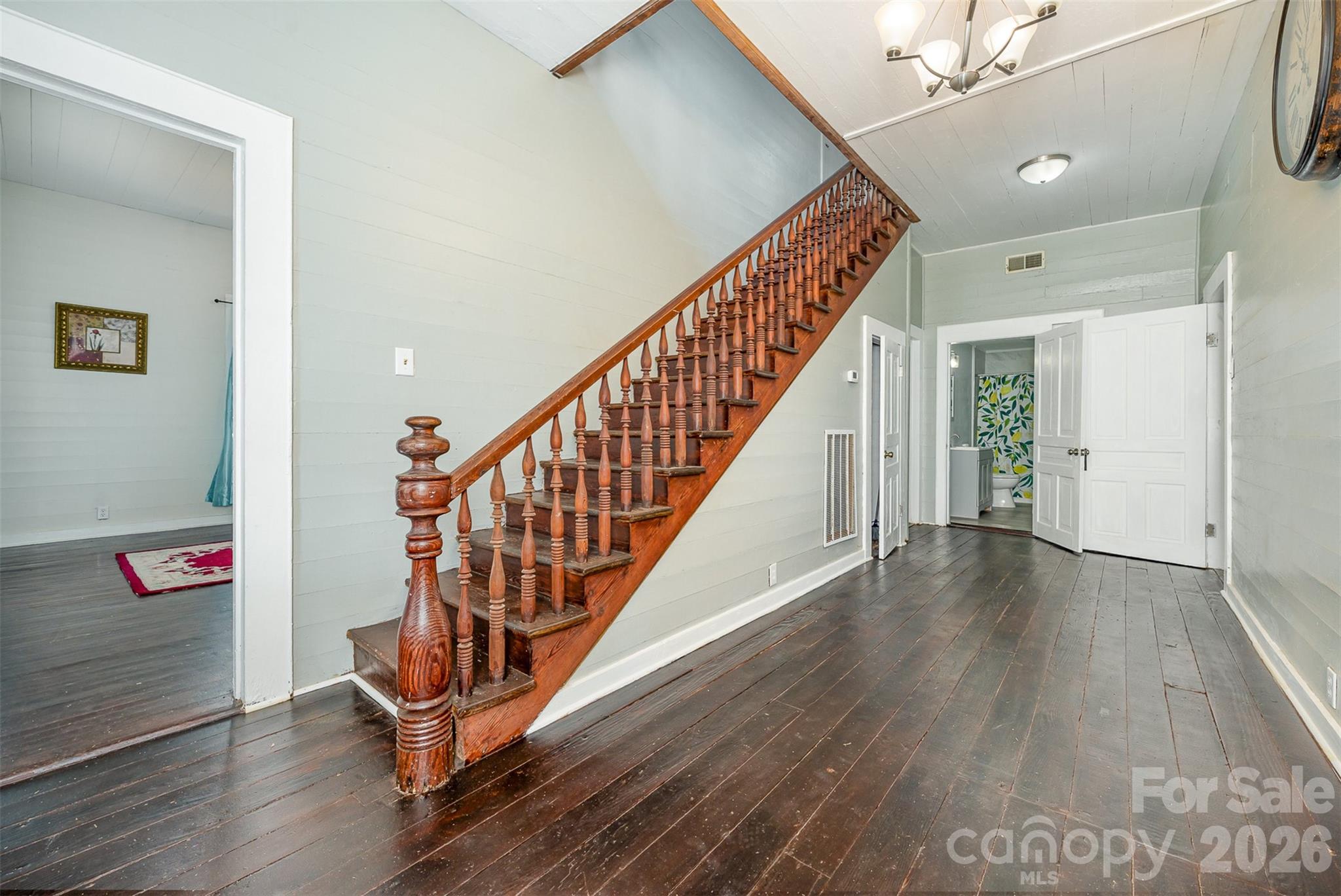 502 W Allenton Street Property Photo 9