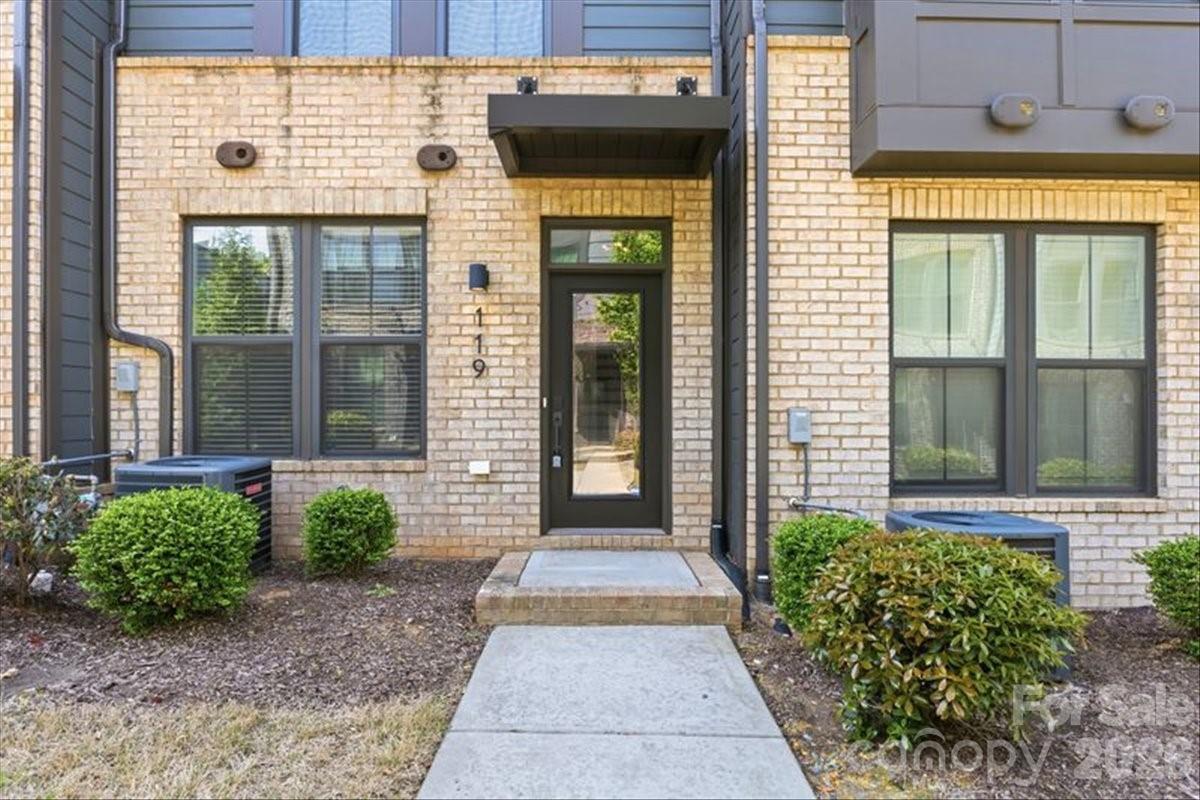 119 Music Hall Way Property Photo 2
