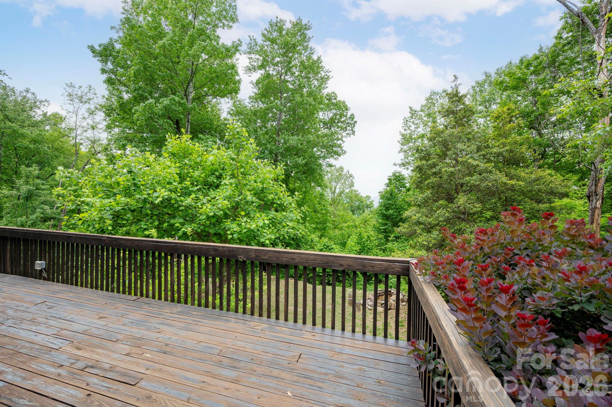 309 Doubleview Drive Property Photo 25