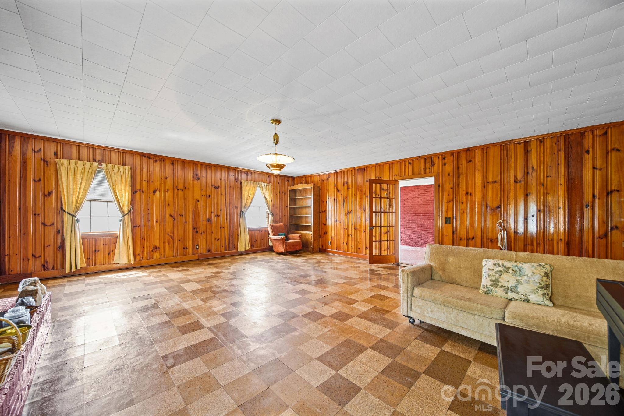 6811 E Highway 74 Boulevard Property Photo 25