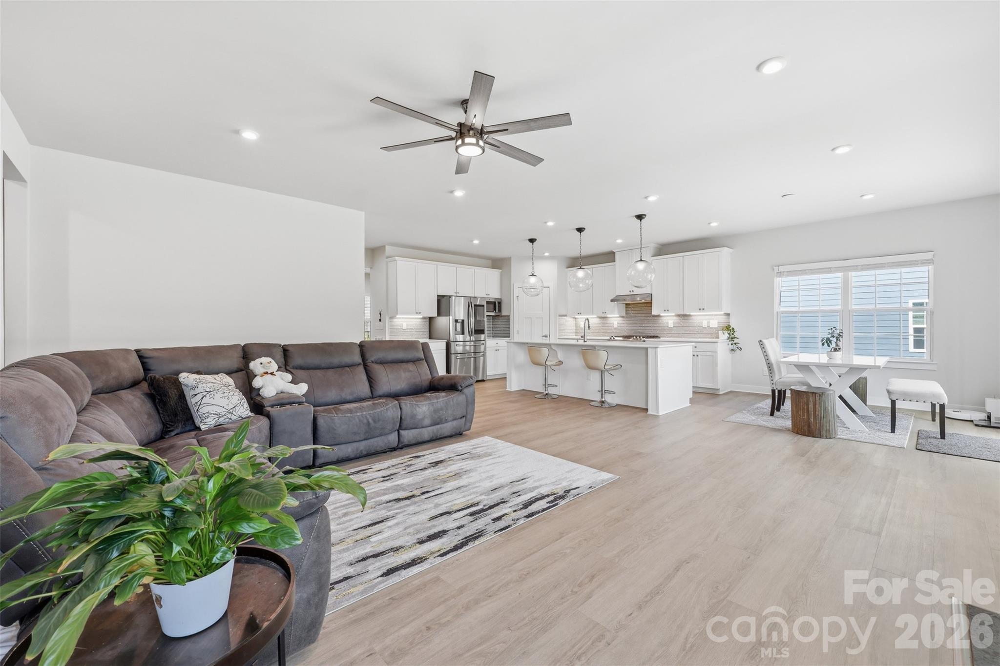 3057 Ballester Road Property Photo 8