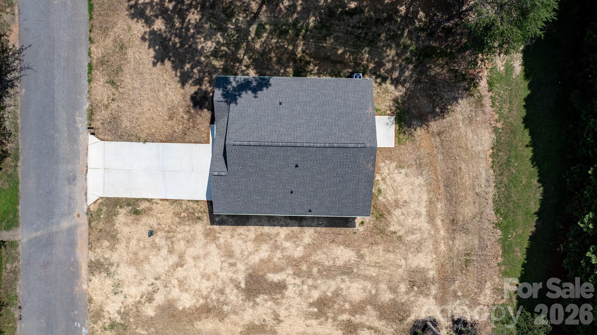 2807 17th Street Court Property Photo 8