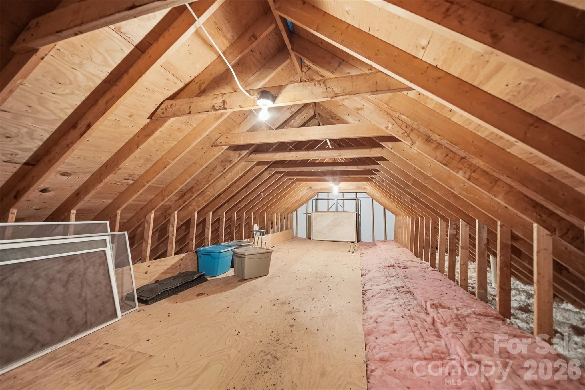 401 Stonecroft Drive Property Photo 25