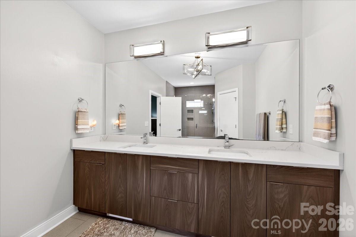 1310 Levy Way Property Photo 17