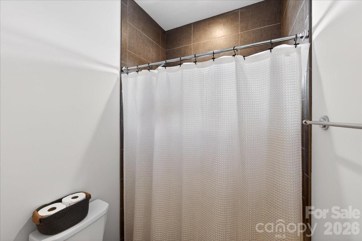 1310 Levy Way Property Photo 24